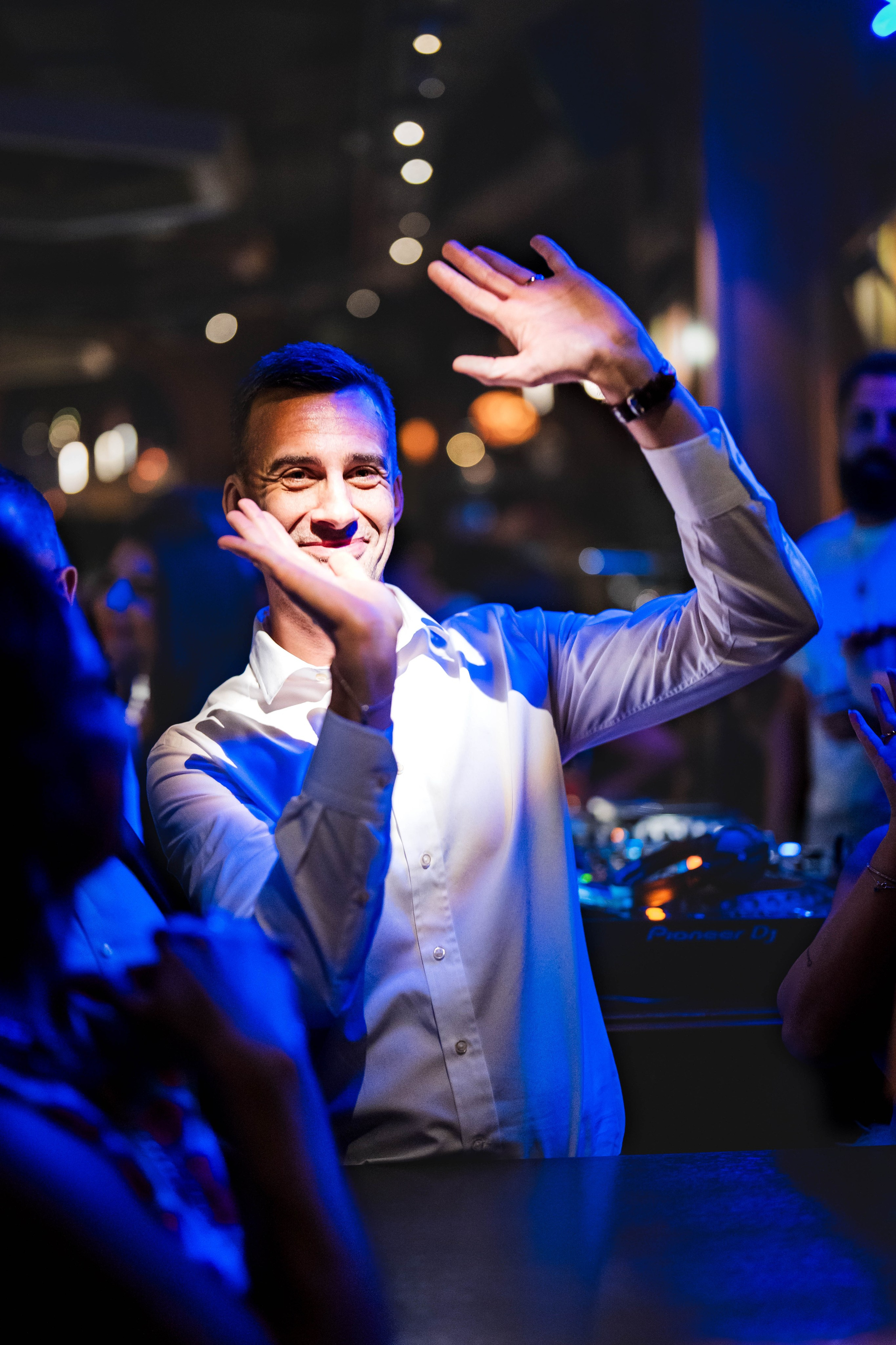 PARTY. Gabriel Florea — Fotograf nuntă București