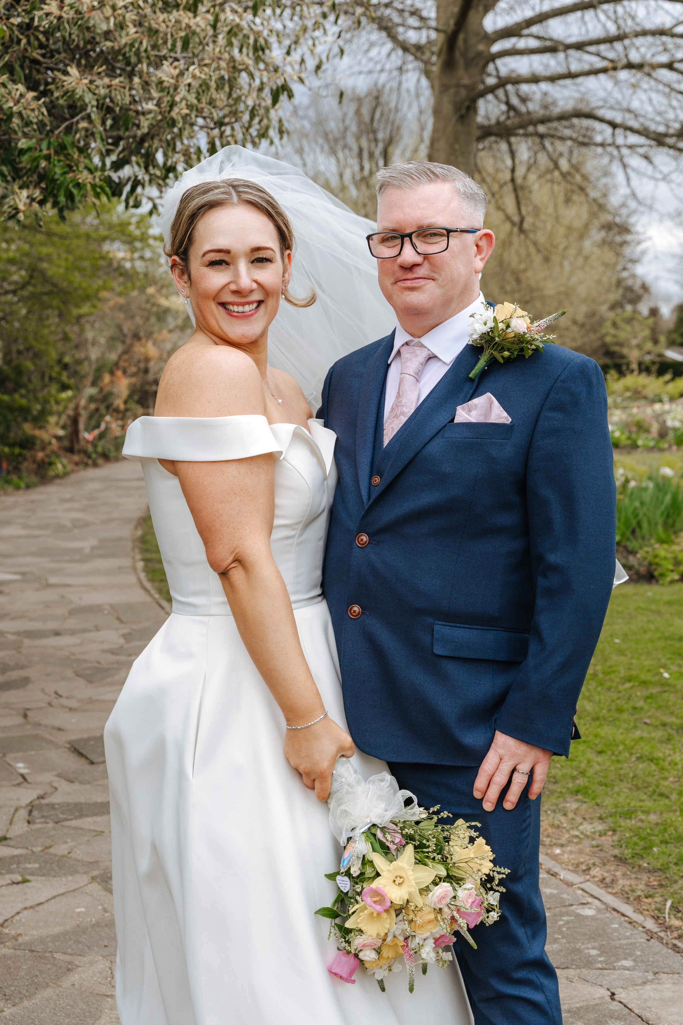 Luke and Nicola’s wedding at Danson House. Photographer in England Ekaterina Romanova