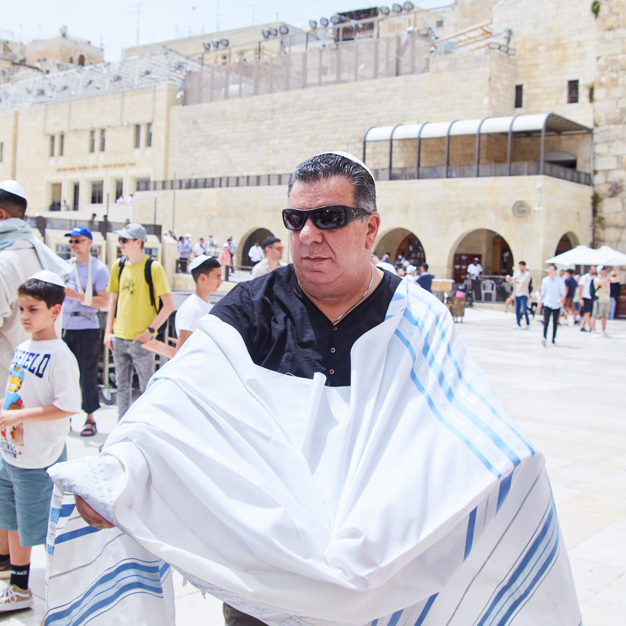 Бар-мицва на Котеле 2. Портретный и репортажный фотограф в Израиле Рома Бирман