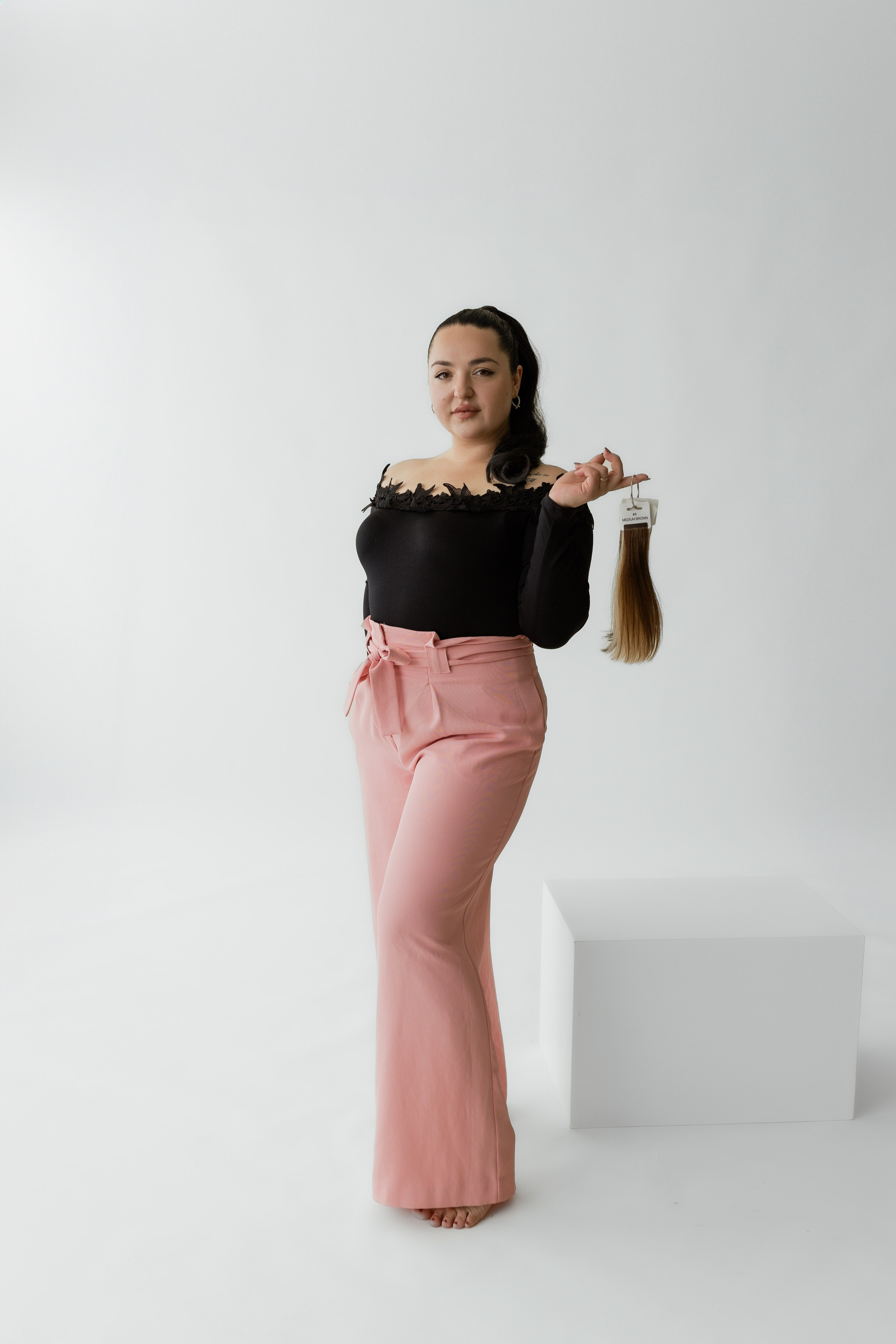 Viktorijos asmeninė, profesinė fotosesija fotostudijoje Marijampolėje