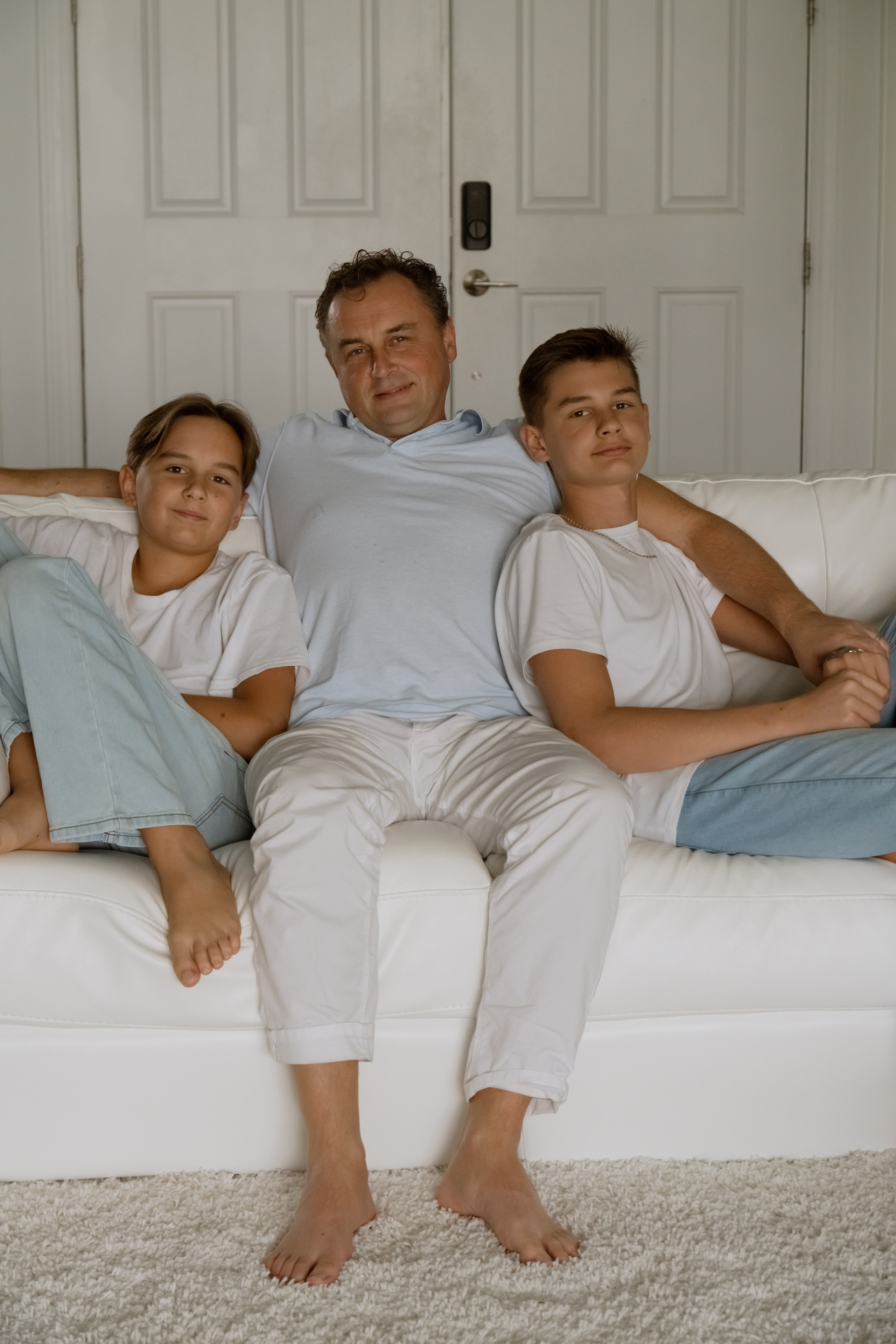 Yura & Luda. Photographer Vladmir Gladkov