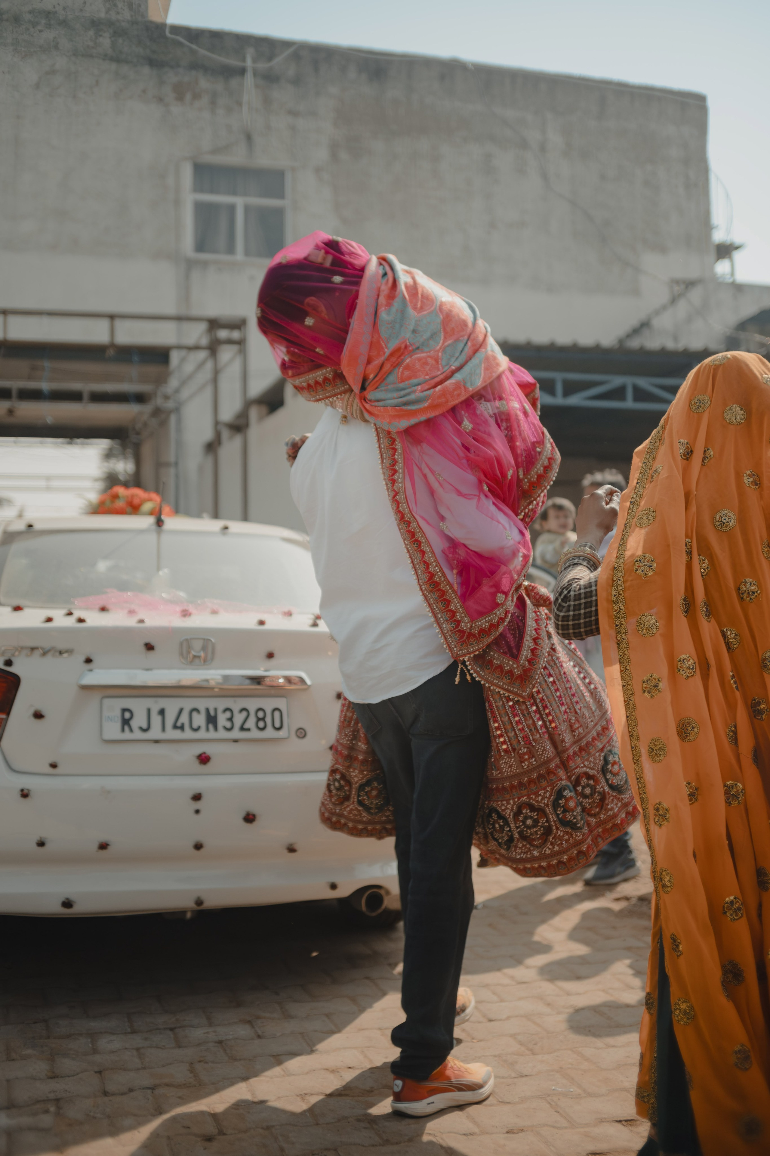 Parul & Sanjay. Wedding and Family photographer in india