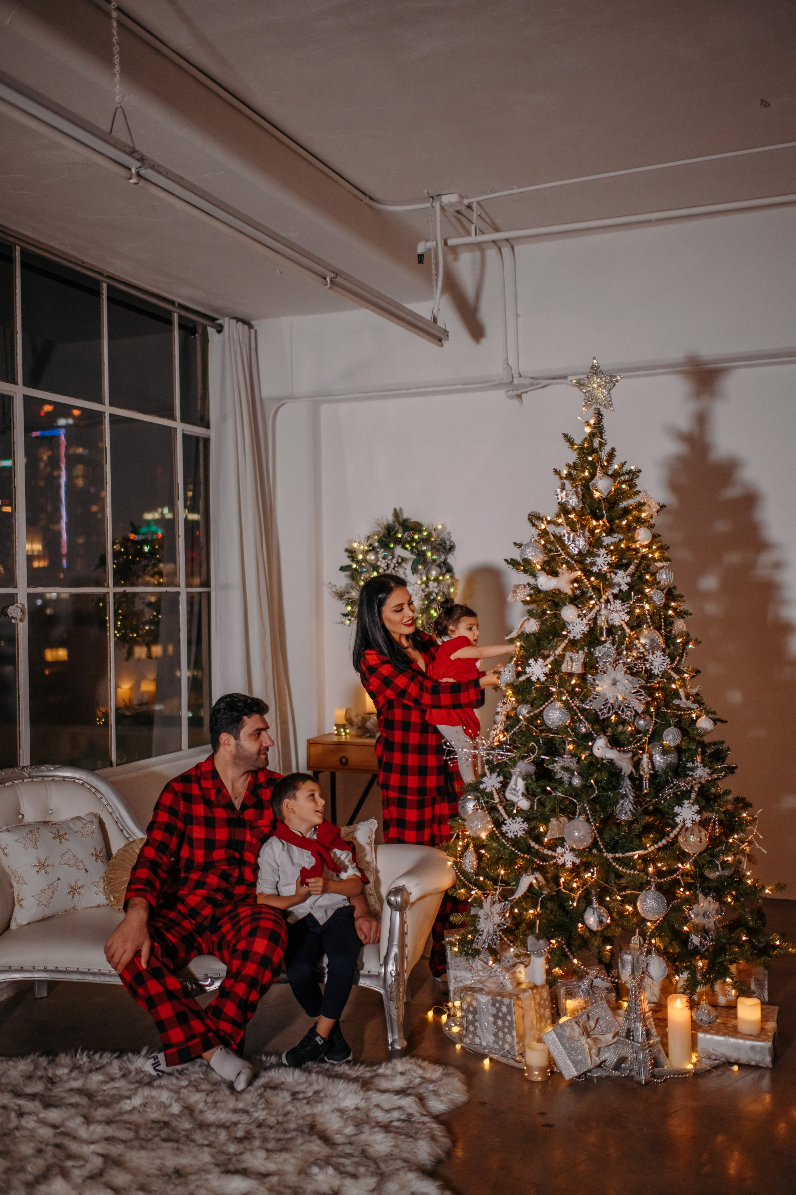 Love. Wedding, maternity and family photographer in Charlotte Tasha Minn