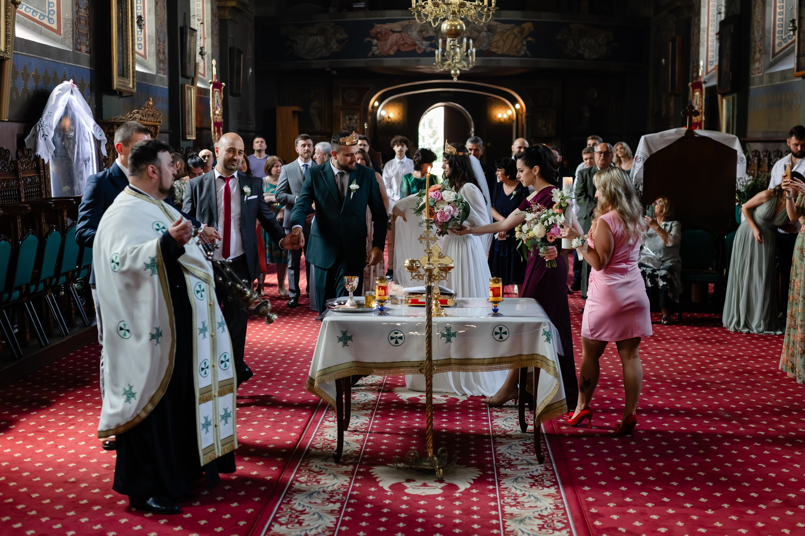 Flori & Cosmin. Main