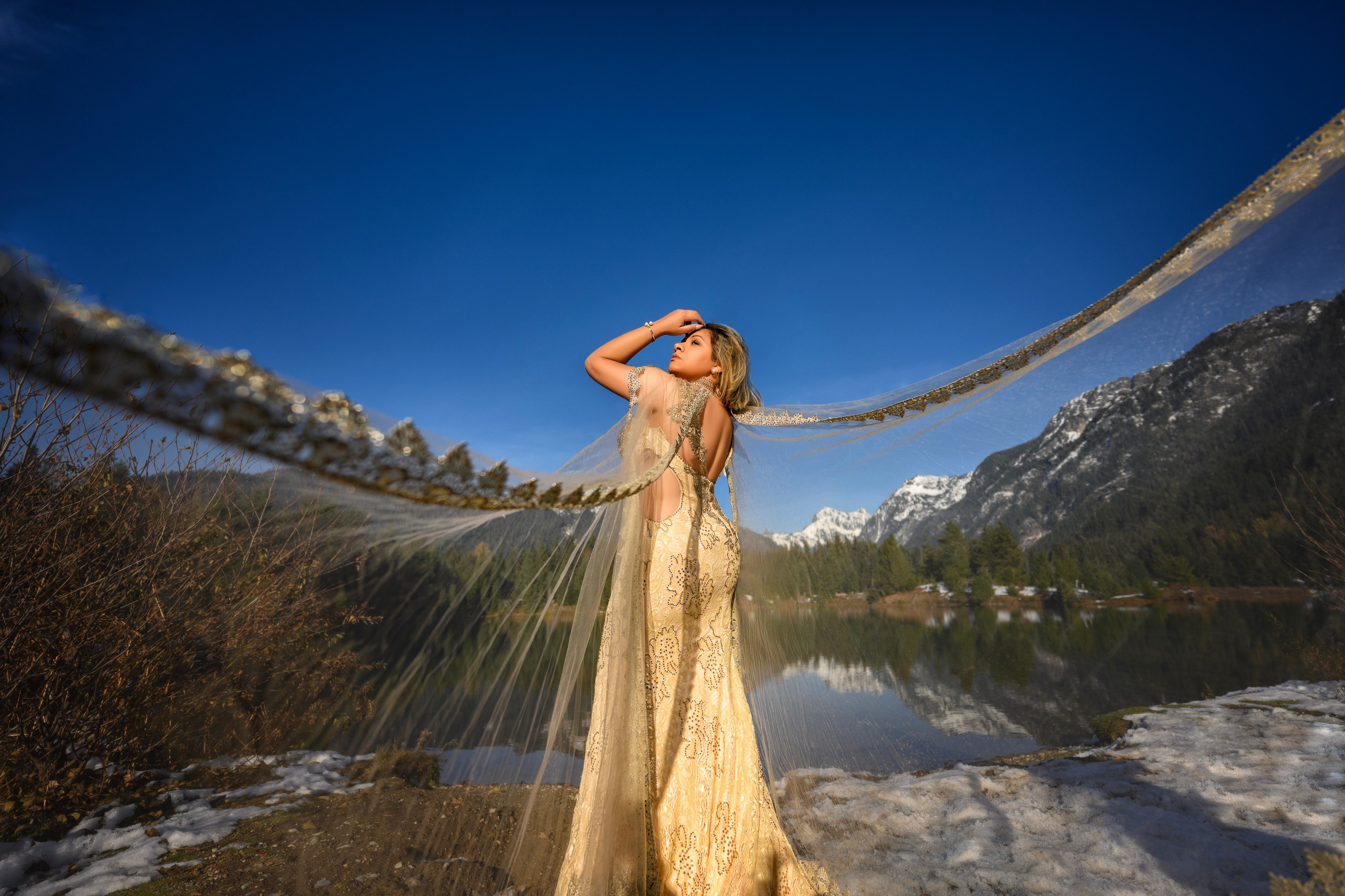 Indian Joingrethe. Wedding & family photography in Seattle area. Helen Michelle photographer