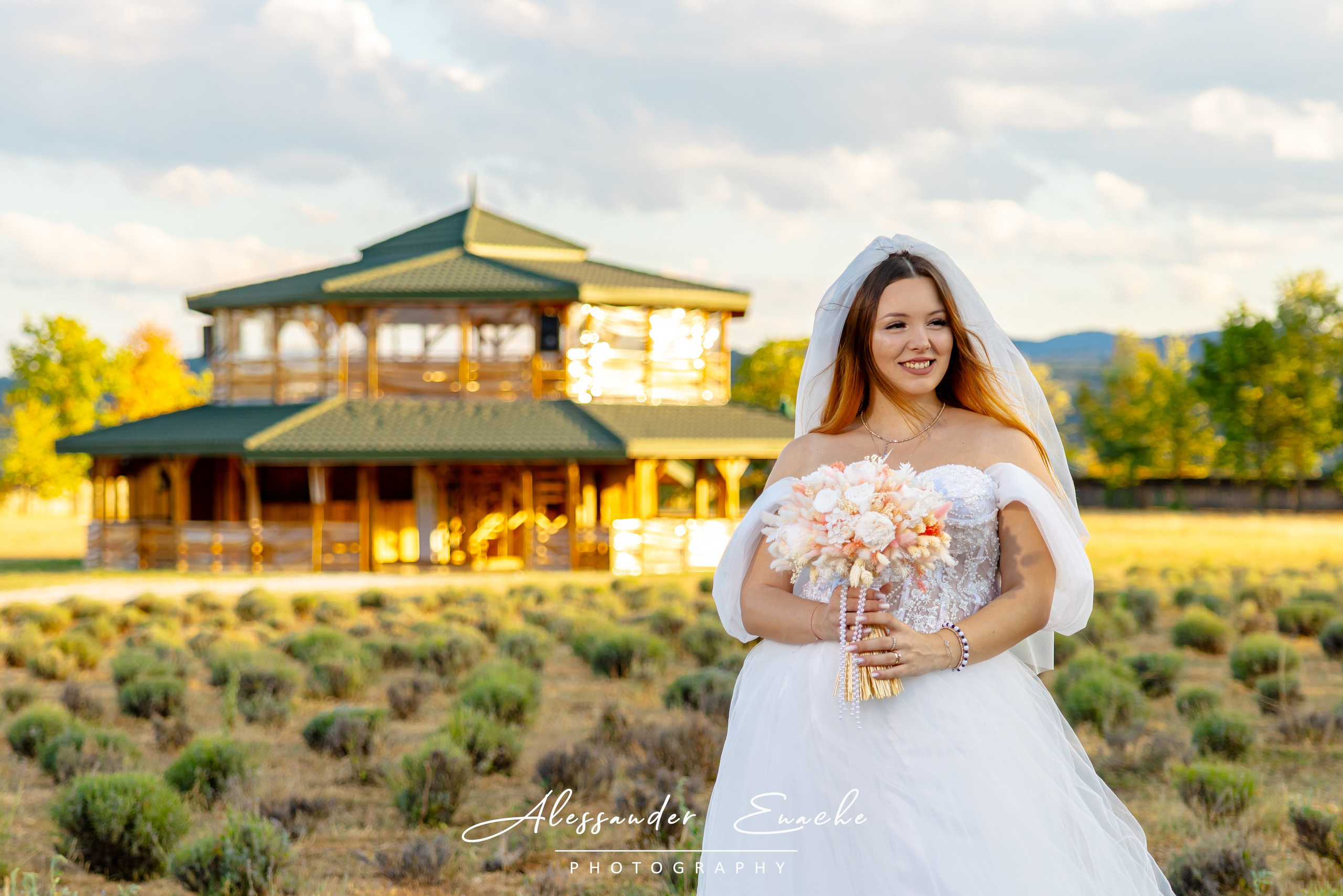 Iulian & Denisa. Alessander Enache–Fotograf de Nuntă Piatra Neamț