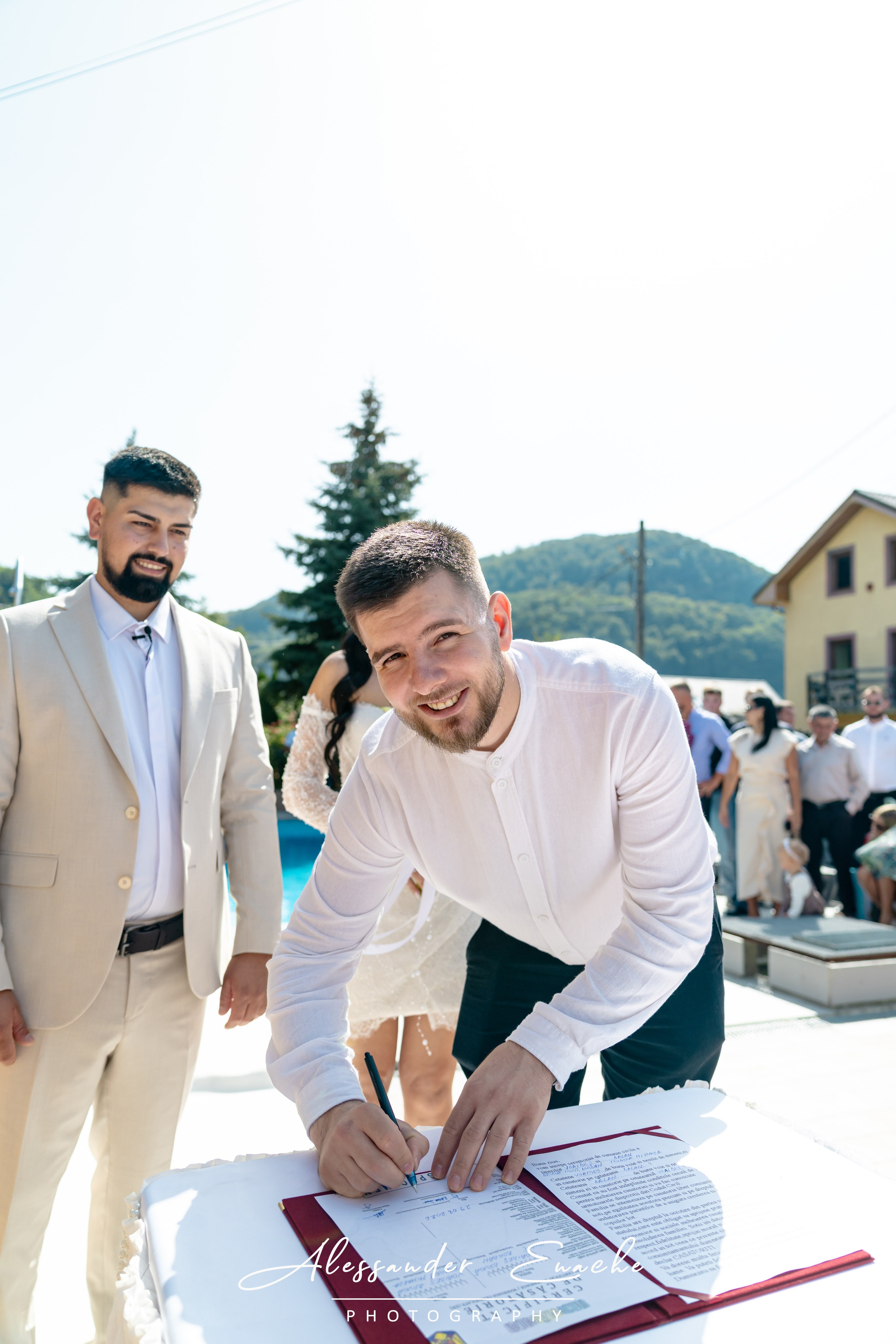 Ionut & Teodora. Alessander Enache–Fotograf de Nuntă Piatra Neamț