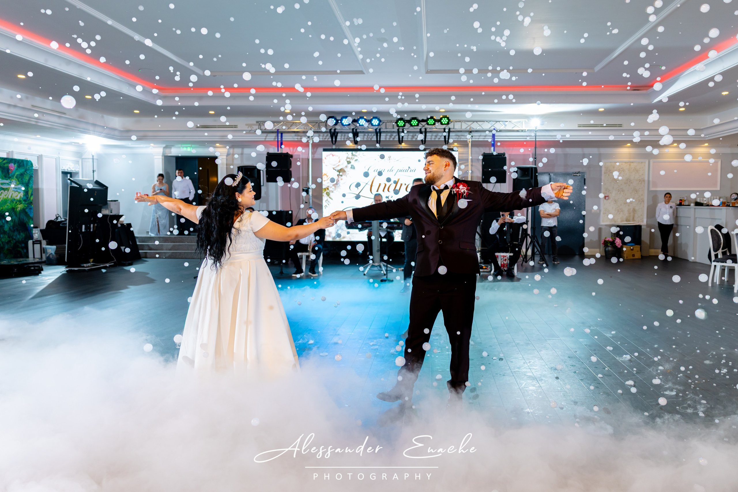 Adrian & Andreea. Alessander Enache–Fotograf de Nuntă Piatra Neamț