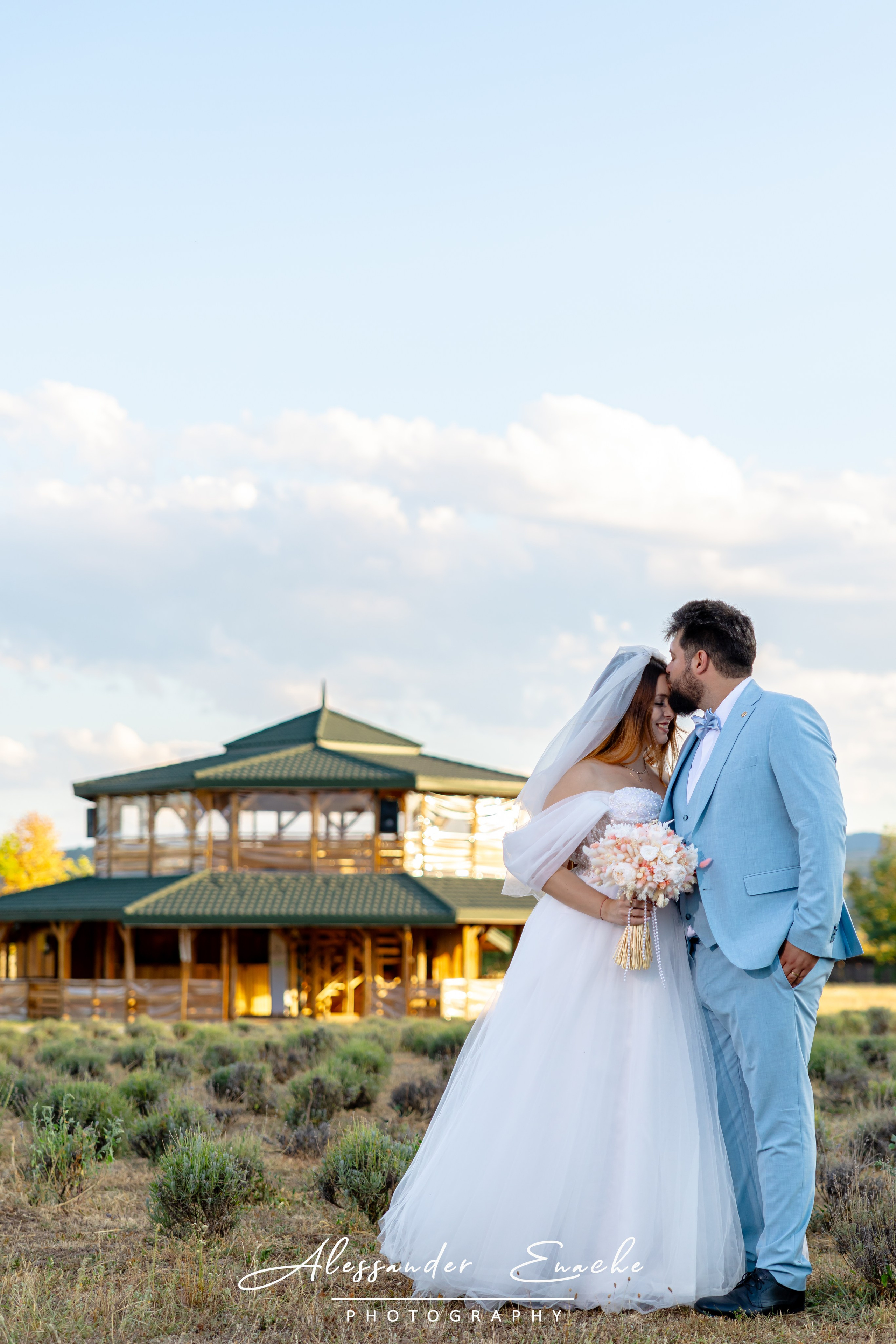 Iulian & Denisa. Alessander Enache–Fotograf de Nuntă Piatra Neamț