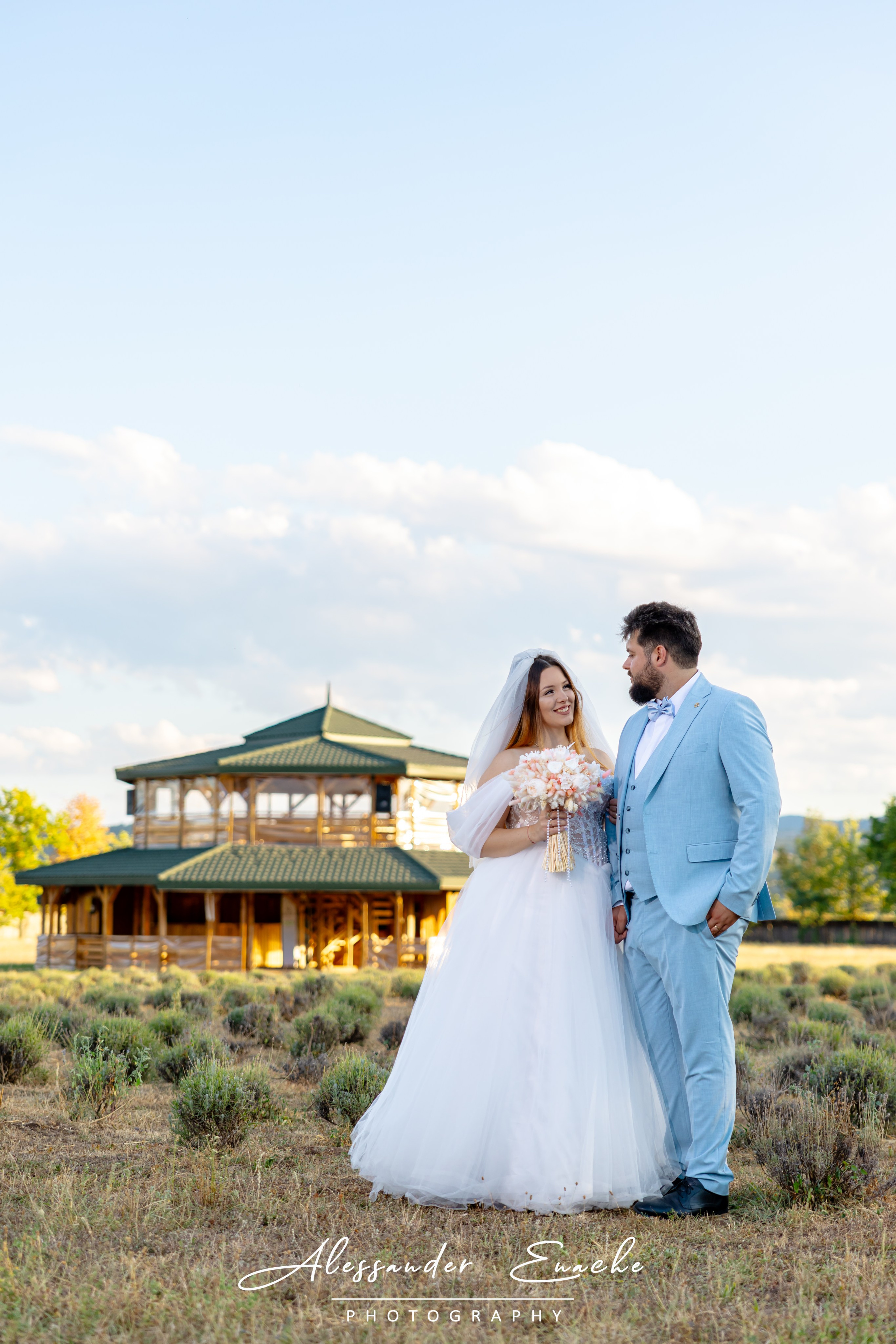 Iulian & Denisa. Alessander Enache–Fotograf de Nuntă Piatra Neamț