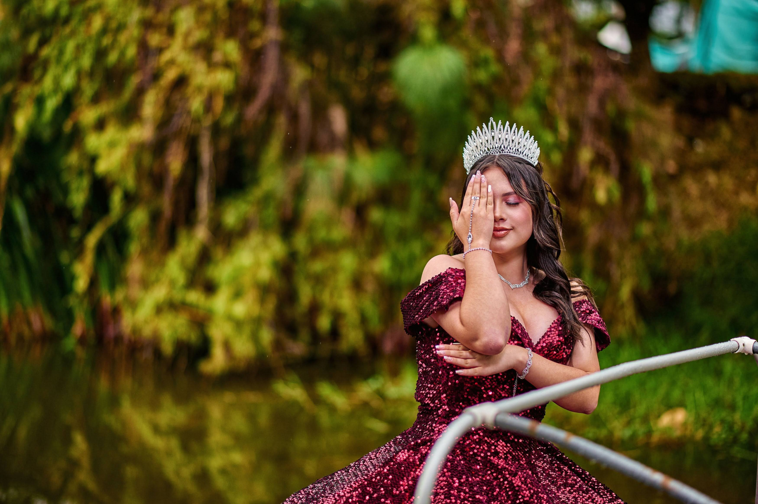 Mis 15 | Sesiones de Fotografía Modernas. Wedding Photography & Videography by ZZ Hendrick | Capturing Your Love Story in Colombia & USA