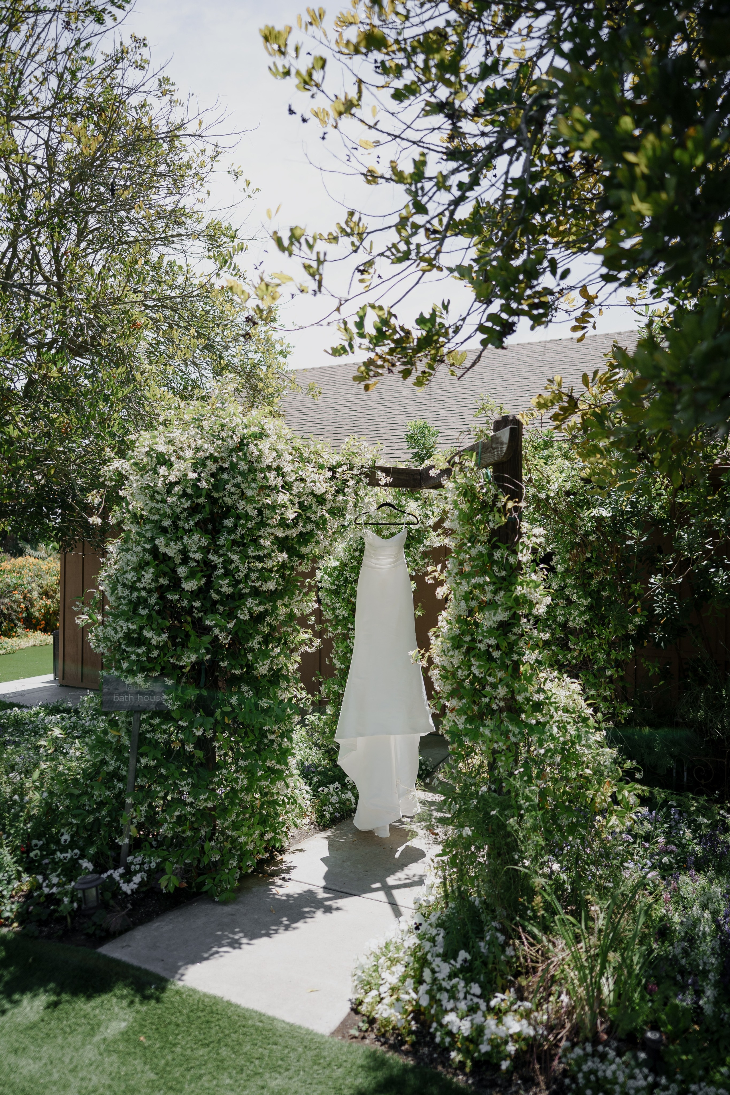 Nicole Kian. Orange County Wedding Photographer & Videographer | Candid & Timeless Wedding Photo + Video | Italiantsev