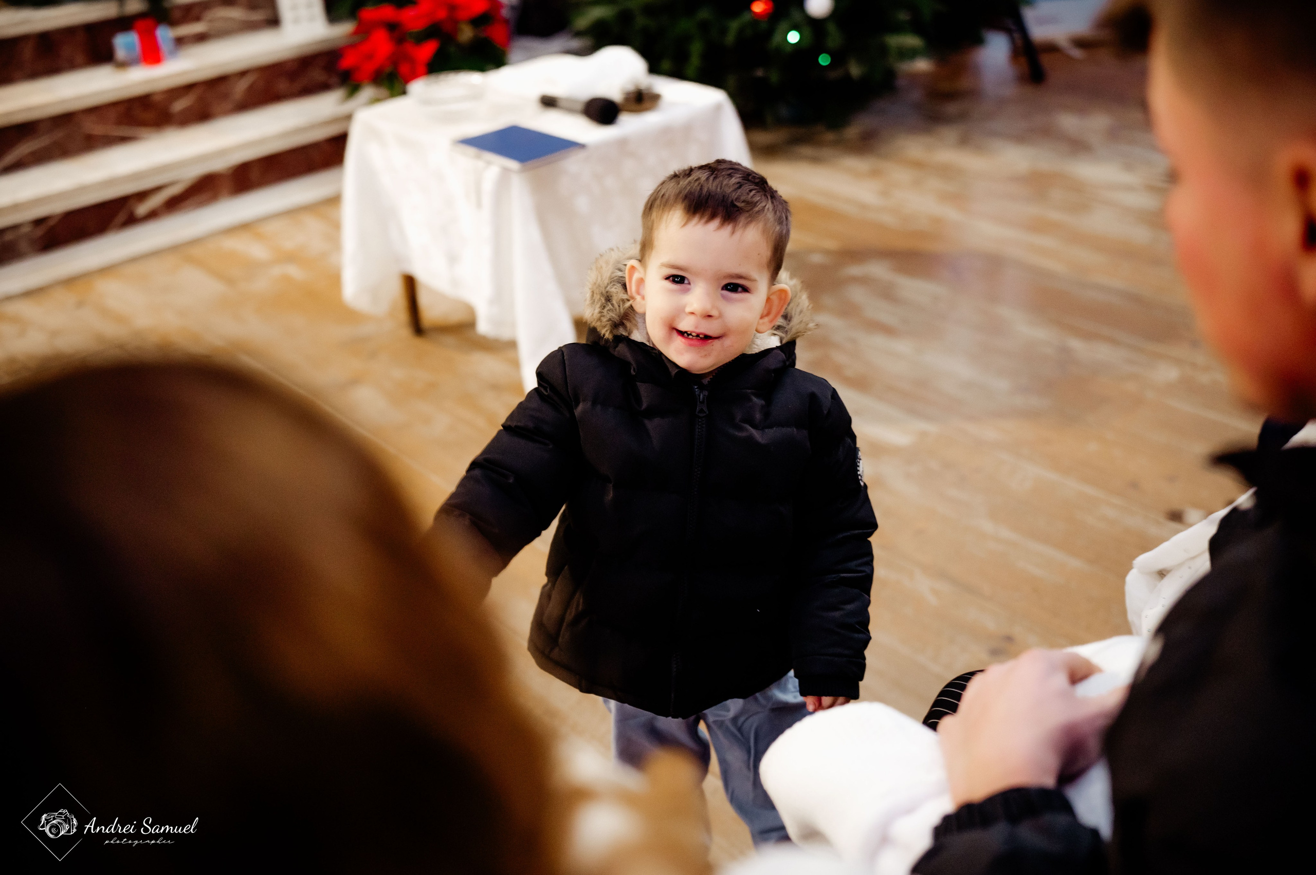 Jessica Maria. Andrei Samuel – Fotograf București | Evenimente, Studio, Imobiliare, Produs