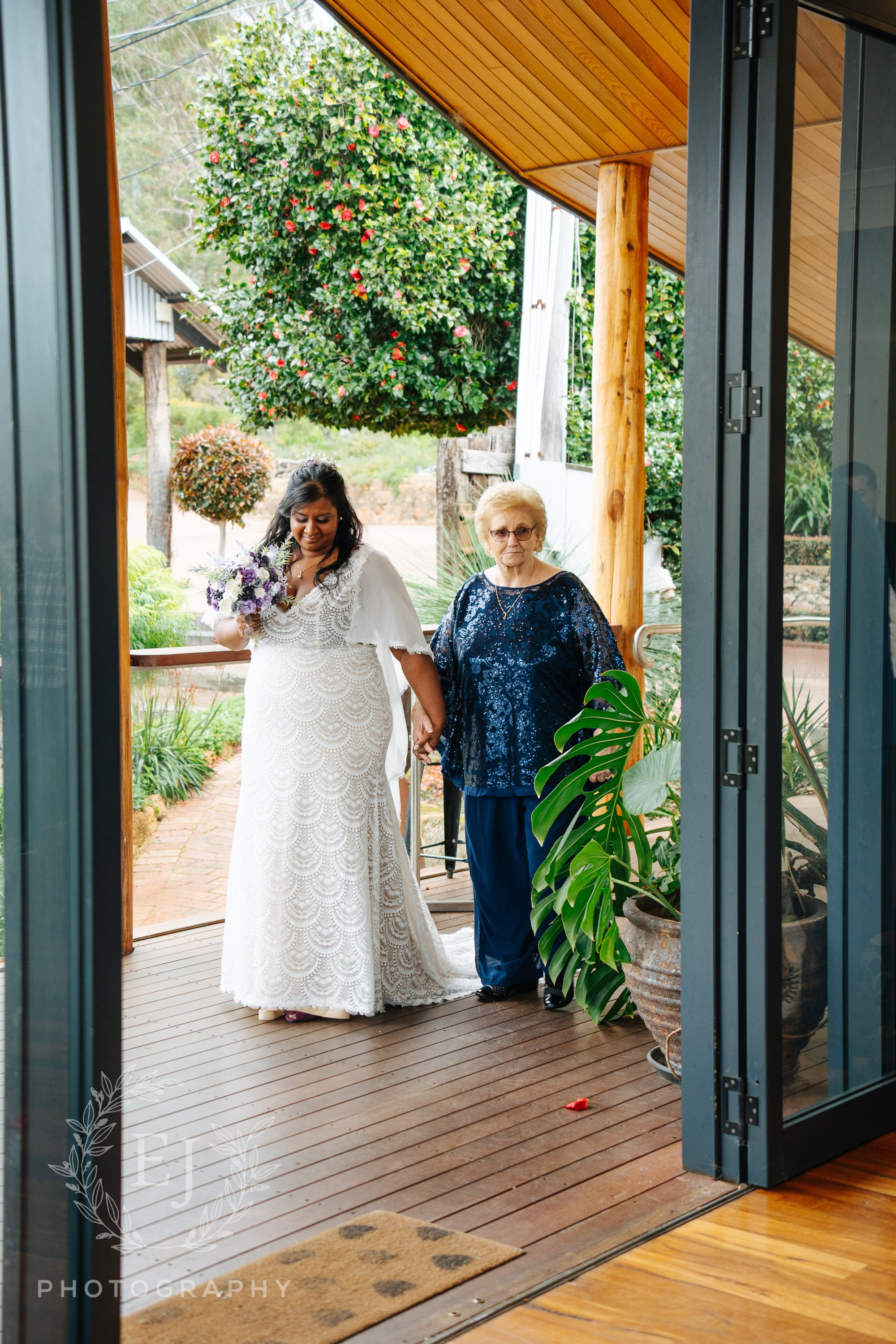 Julie & David — Core Cider. Emma Joy Photography