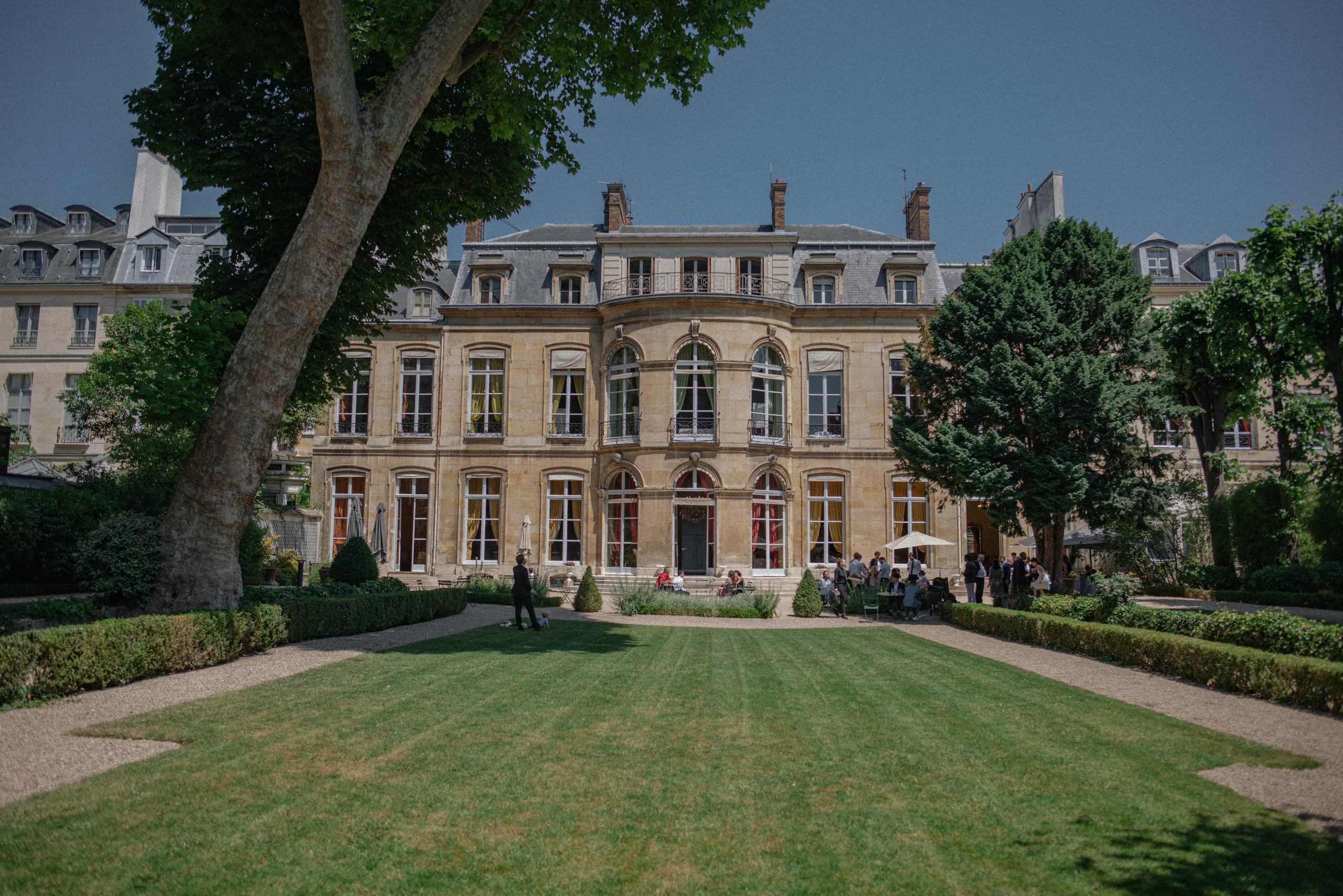 Свадьба в Maison de l’Amérique Latine, Париж | Ksenia Marchand. Ksenia Marchand/ Lifestyle photographer in Paris