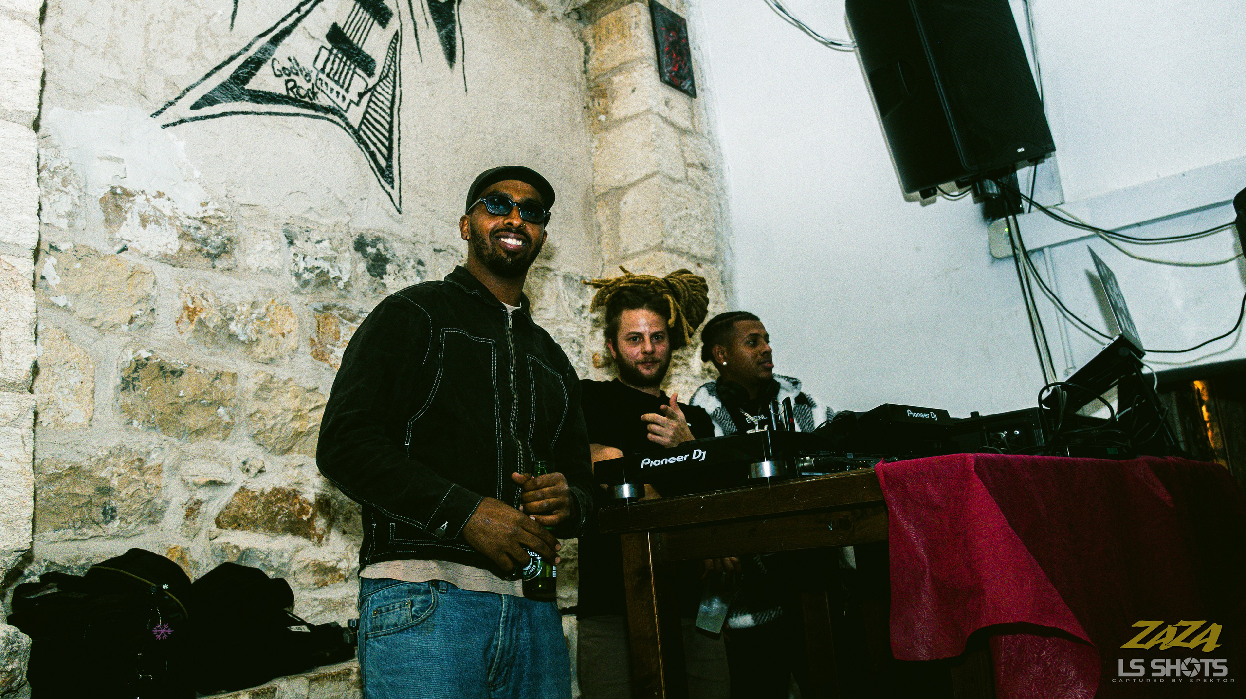 ZAZA — וייב איש. LS Shots official site