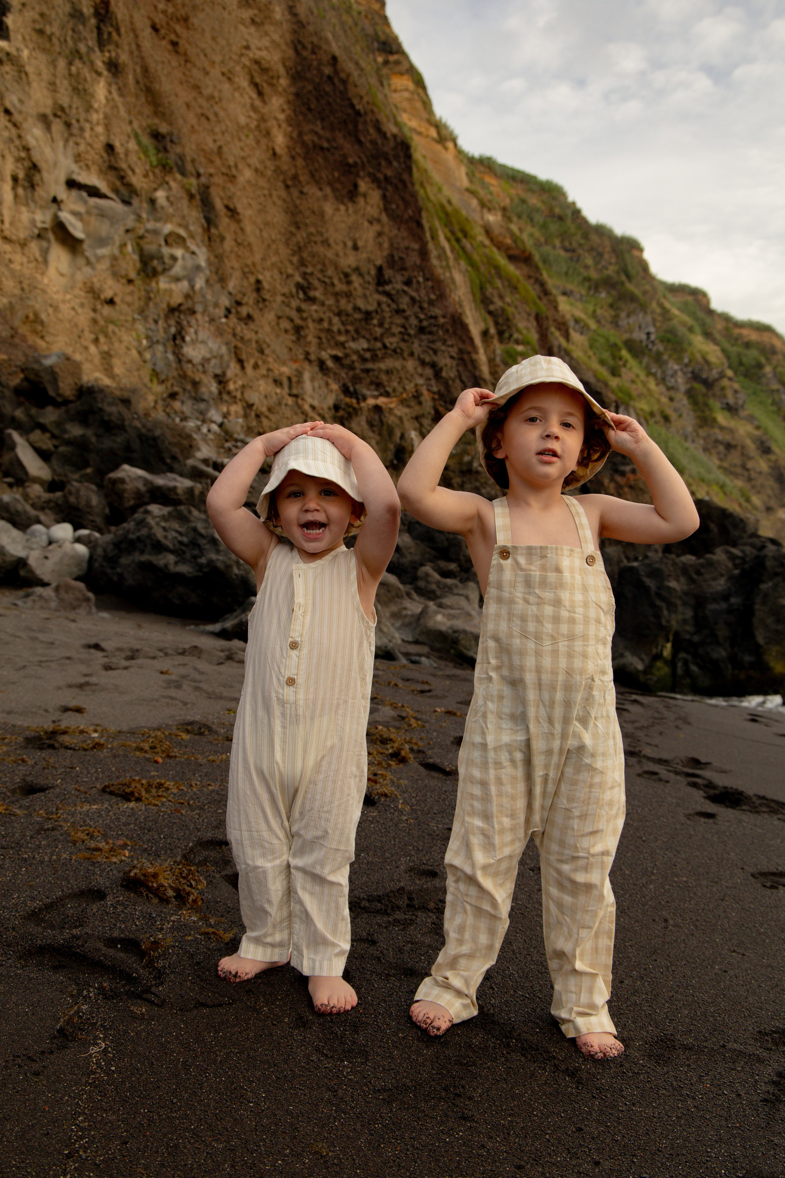Jessica, Brian, Theo & Charlie. IRINA KALMYKOVA | PHOTOGRAPHER AZORES