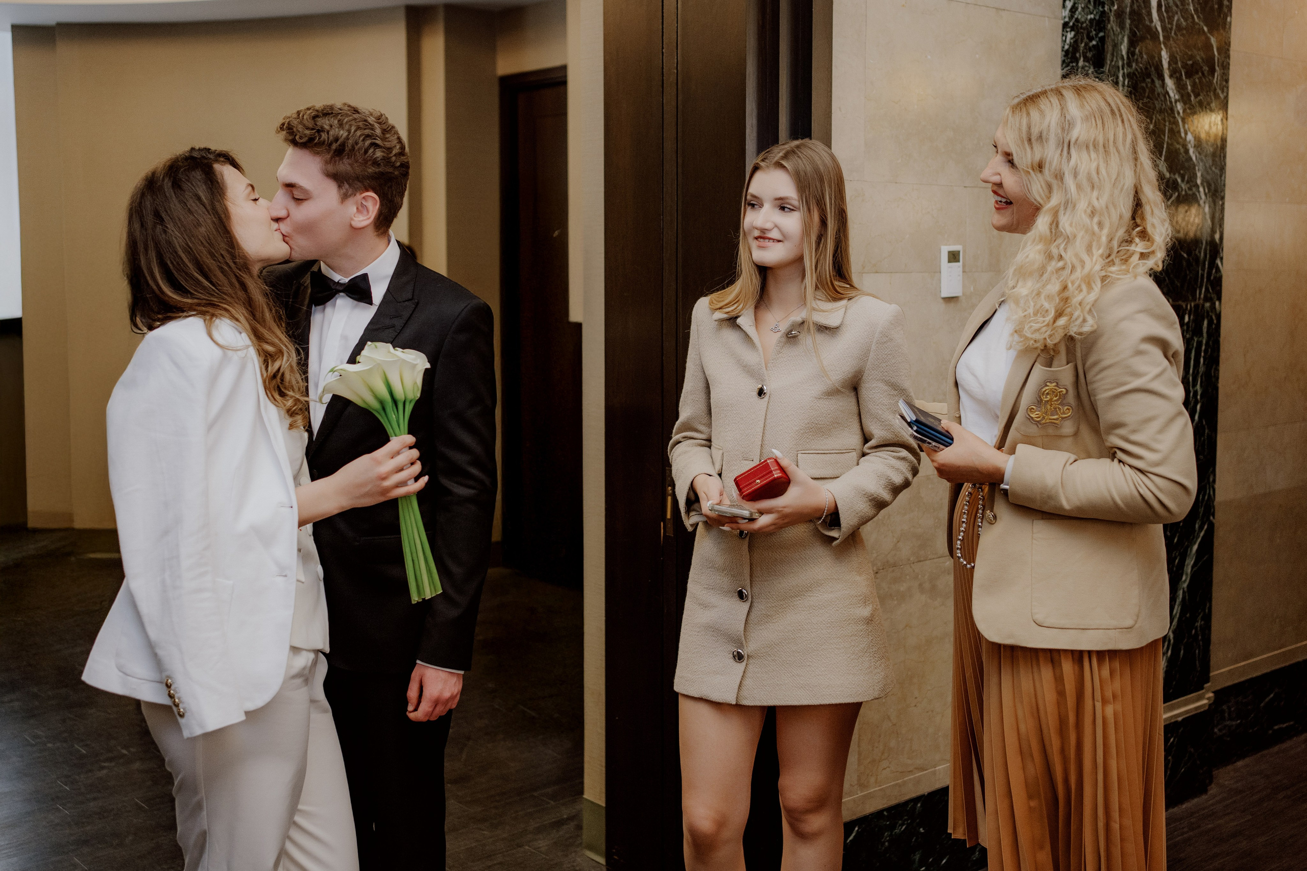 City Hall. Videographer and photographer in New York // MAKAROV.VIDEO