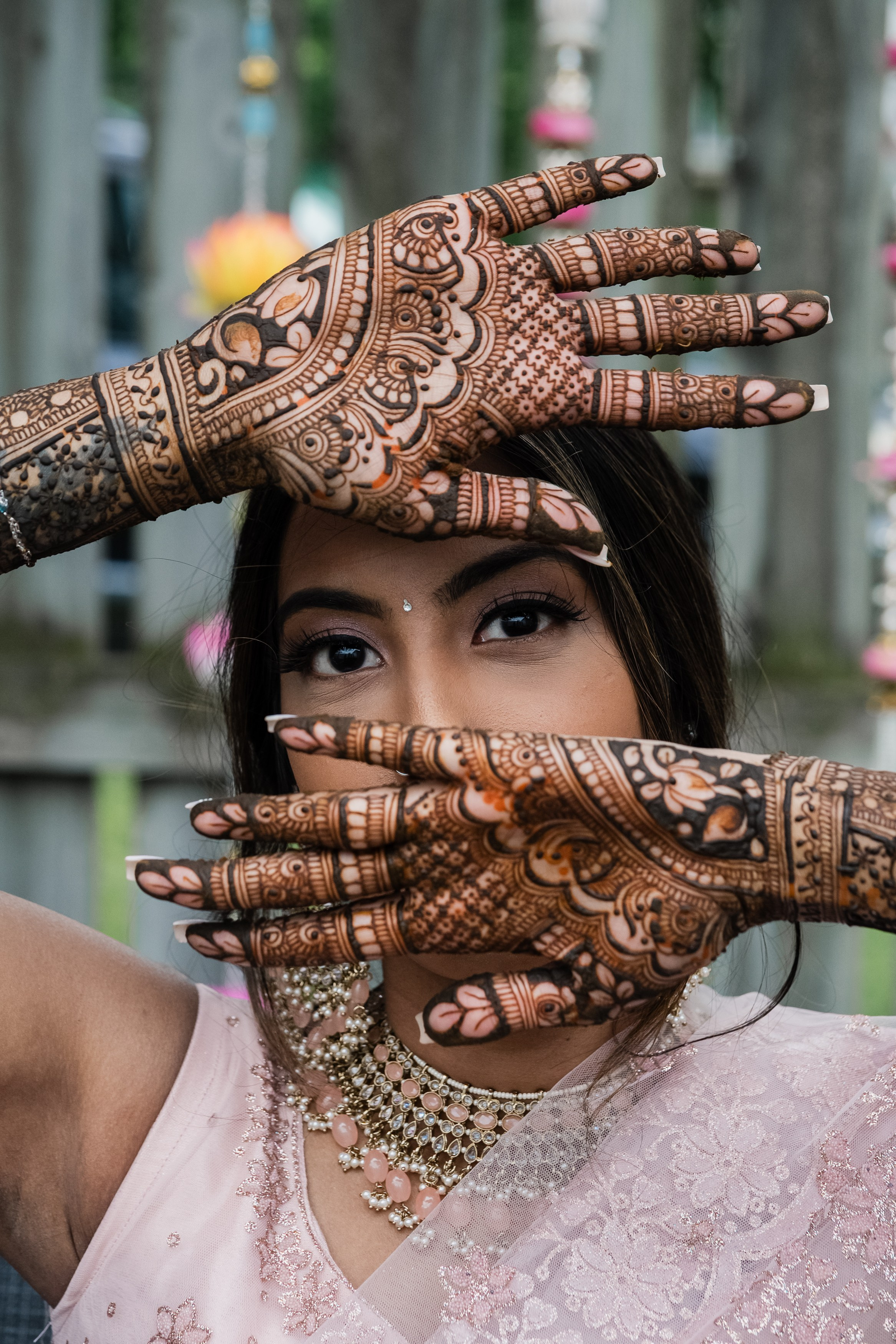 Recent Engagement, Weddings and Couple Sessions in Toronto | Madhurina Photography. Madhurina photography