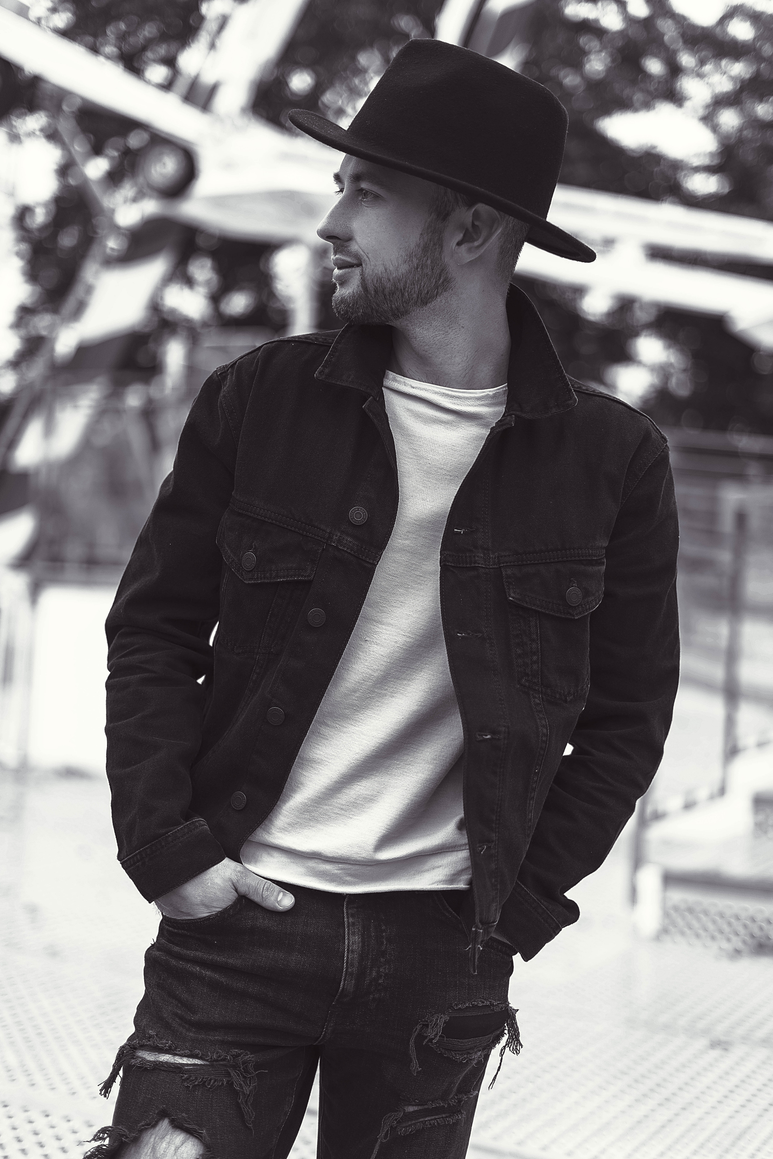 MALE ALBUM. Vasyl Grygorchuk: Photography & Graphic Design