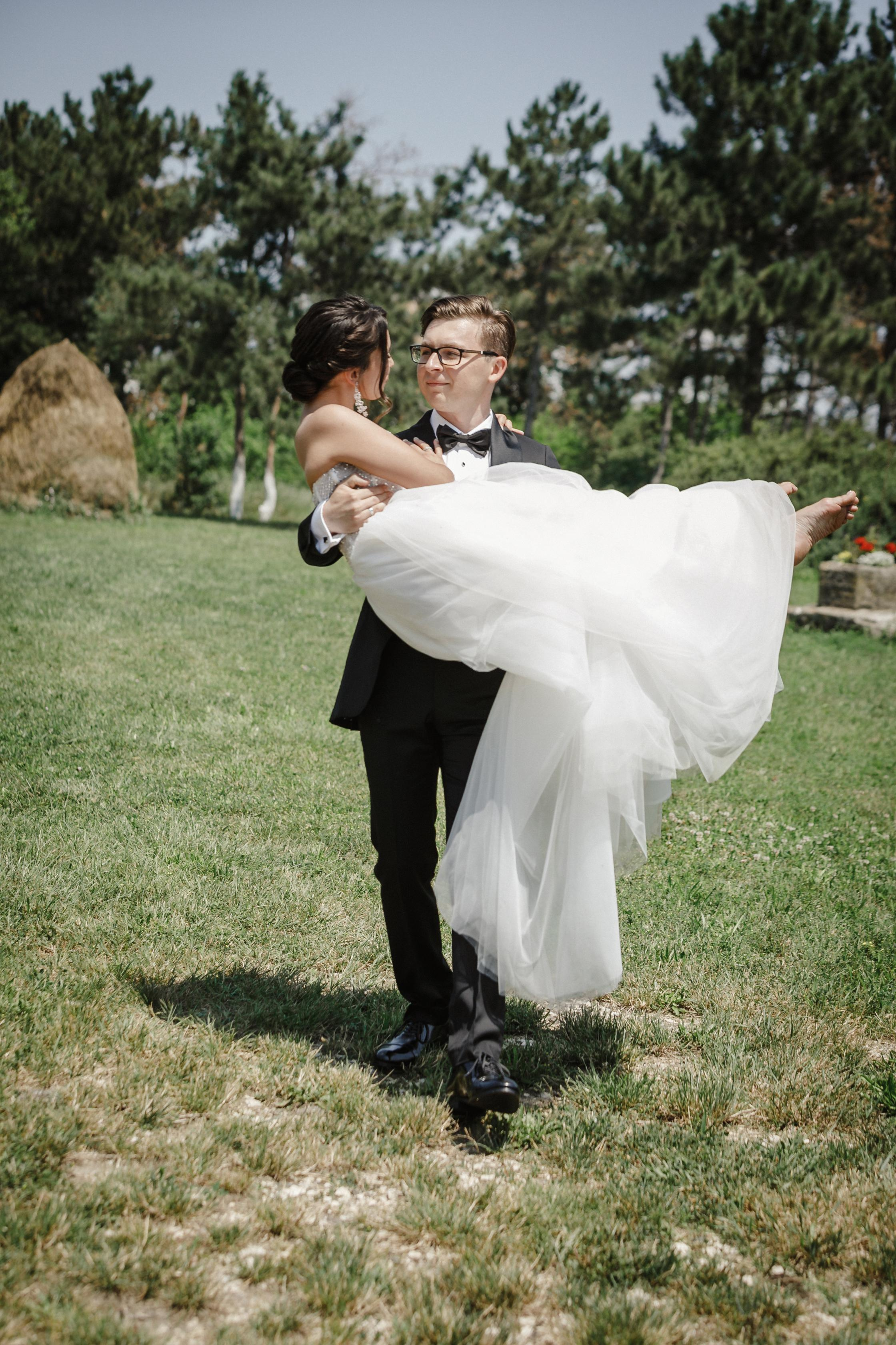 Iulian & Ekaterina — Wedding Castel Mimi/ Bernardazzi Hotel/Richland. Iurkovski PHOTOGRAPHY in Europe. Luxury destination weddings and events