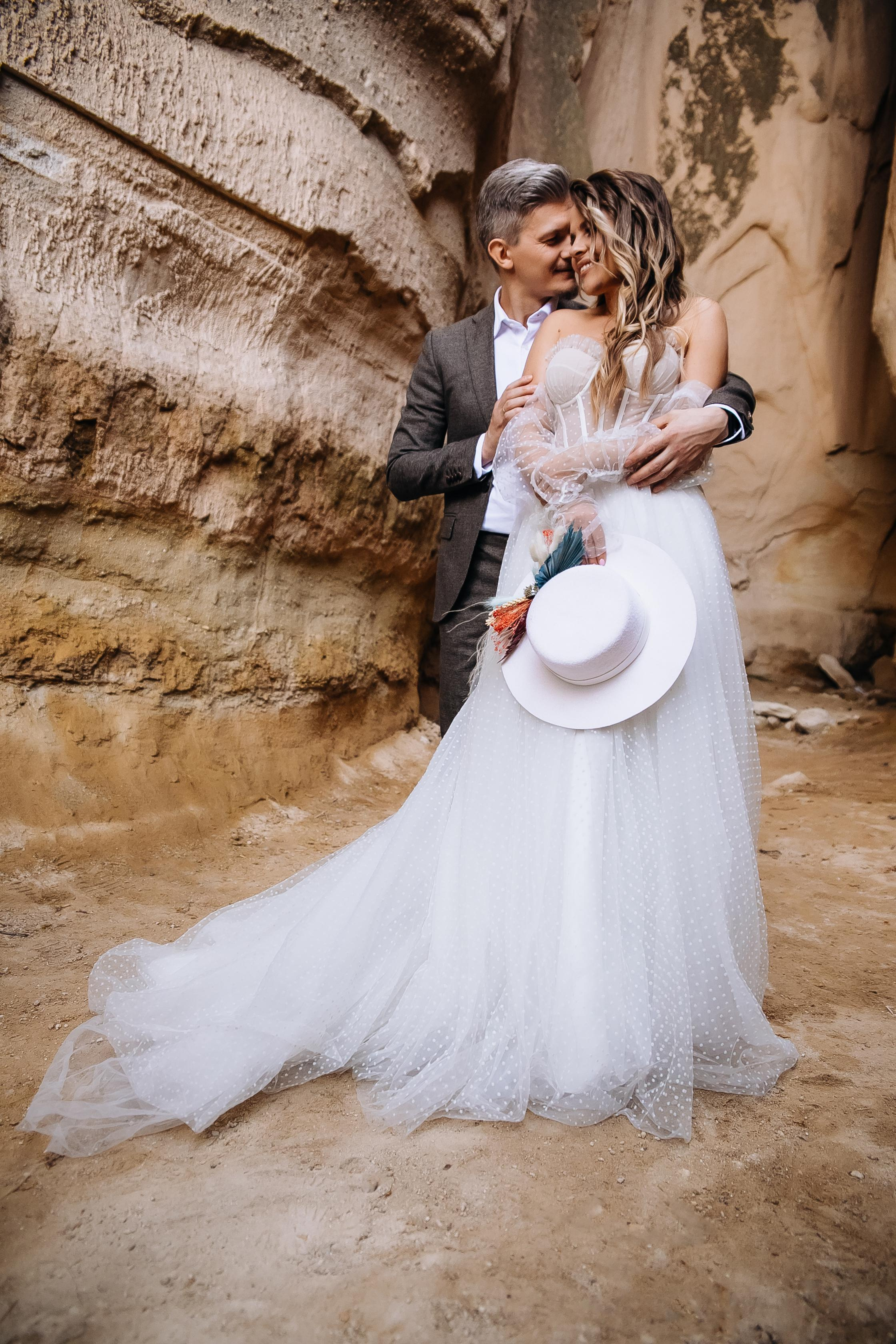 Aleksandr & Natalia — Cappadocia 10 Year Wedding Anniversary. Iurkovski PHOTOGRAPHY in Europe. Luxury destination weddings and events
