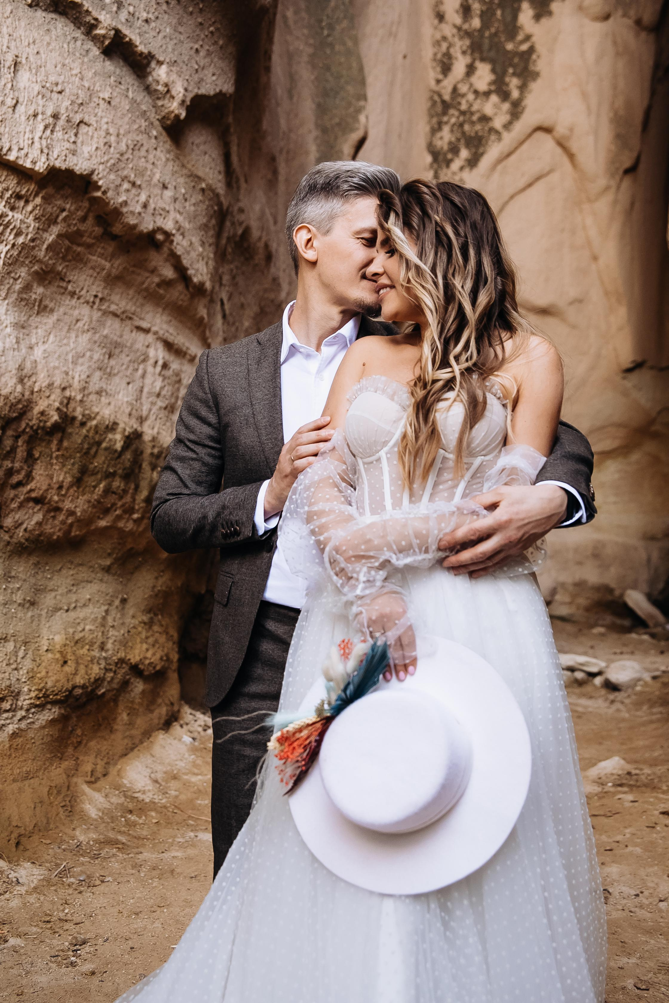 Aleksandr & Natalia — Cappadocia 10 Year Wedding Anniversary. Iurkovski PHOTOGRAPHY in Europe. Luxury destination weddings and events