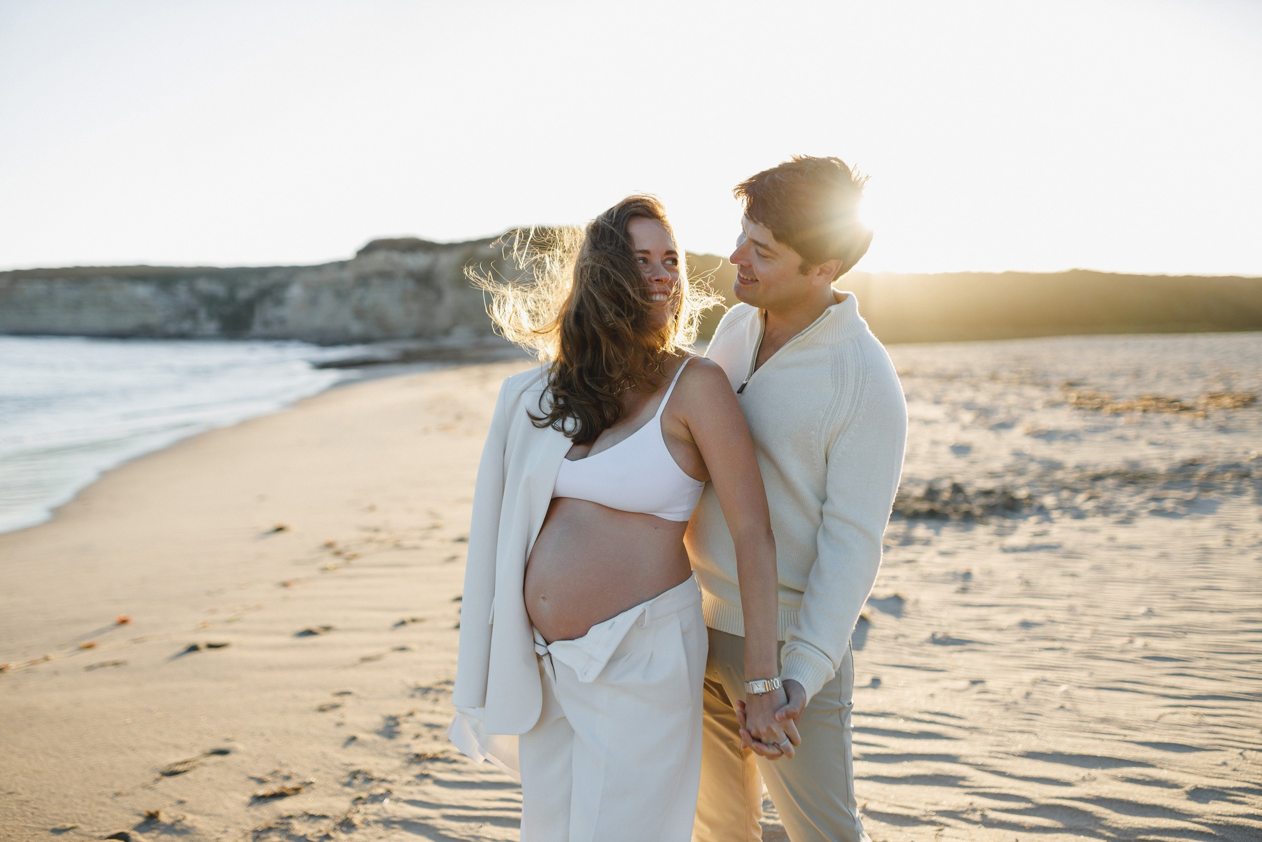 Four Miles Beach, Santa Cruz | Maternity Session. Maternity, newborn photographer in the Bay Area|Iryna Rakivnenko