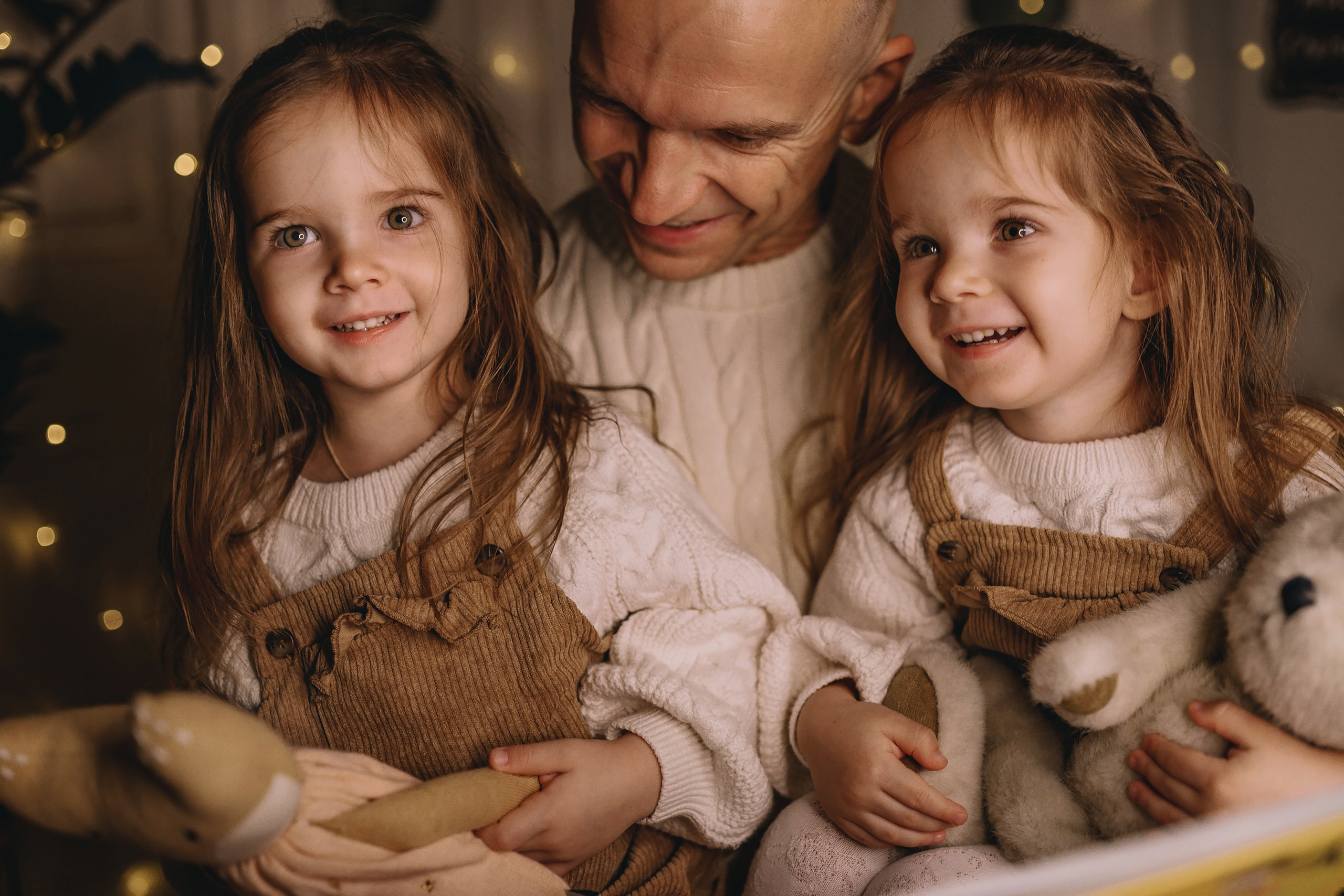 11.26.2025 Christmas Photoshoot. Wedding family event photographer in Chicago Nick Yushevich