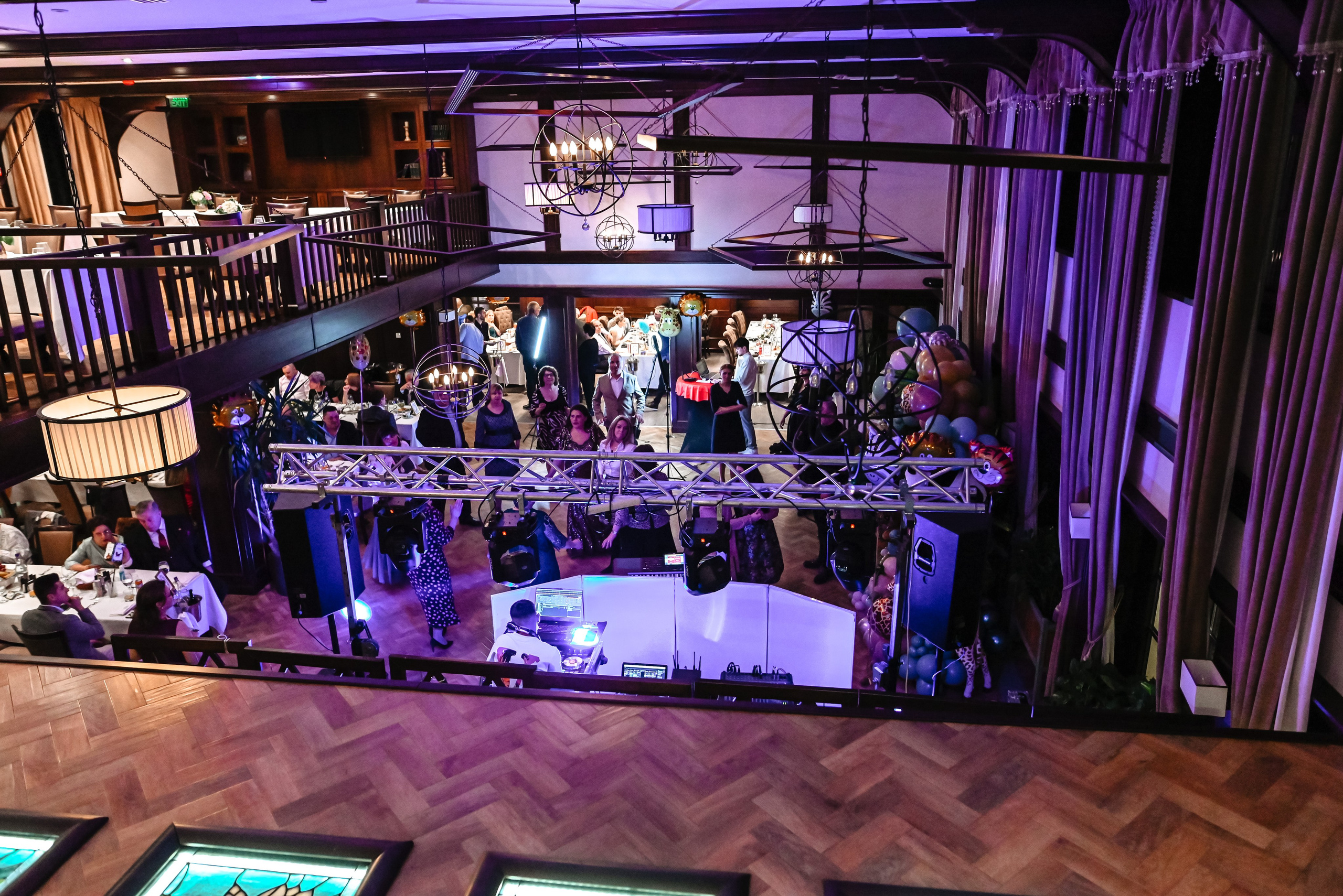 Cadre de poveste de la petrecerea de botez – stil documentar și artistic Ana Maria Drăgan