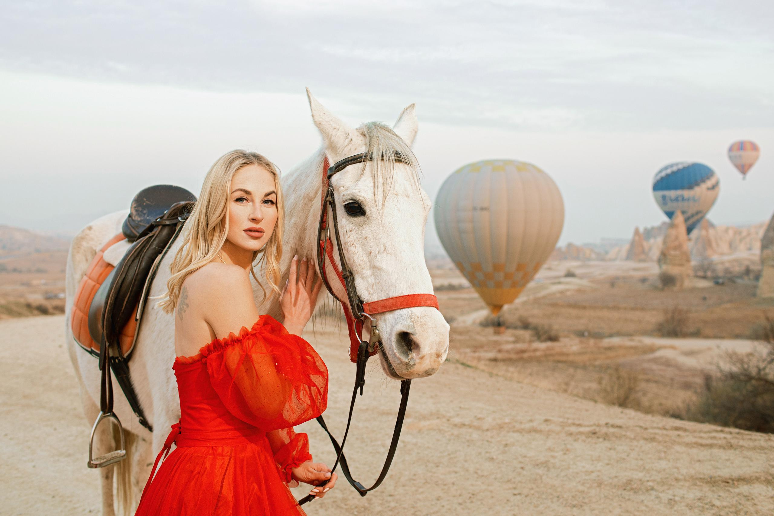Julia Ganch I Fashion Wedding Photography I Cappadocia Turkey