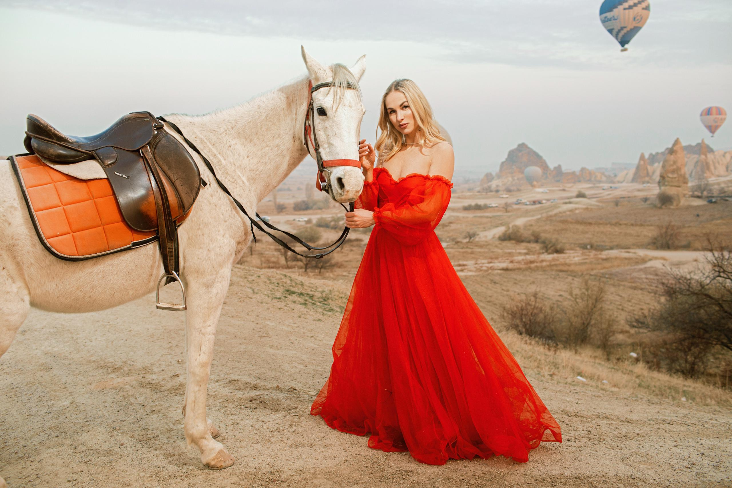 Julia Ganch I Fashion Wedding Photography I Cappadocia Turkey