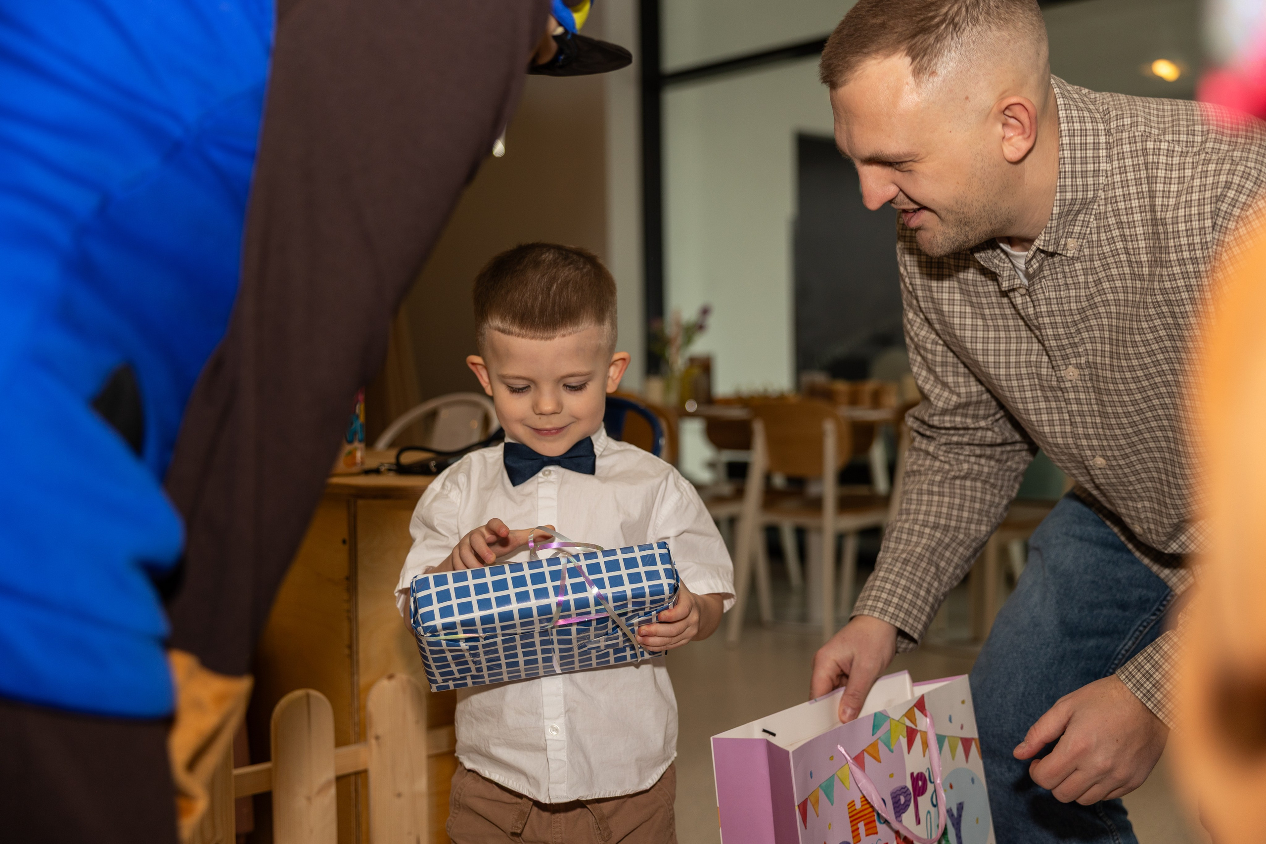 День рождения Артёма 24 января 2026 года. Семейный и детский фотограф в Варшаве Мила Бобровская