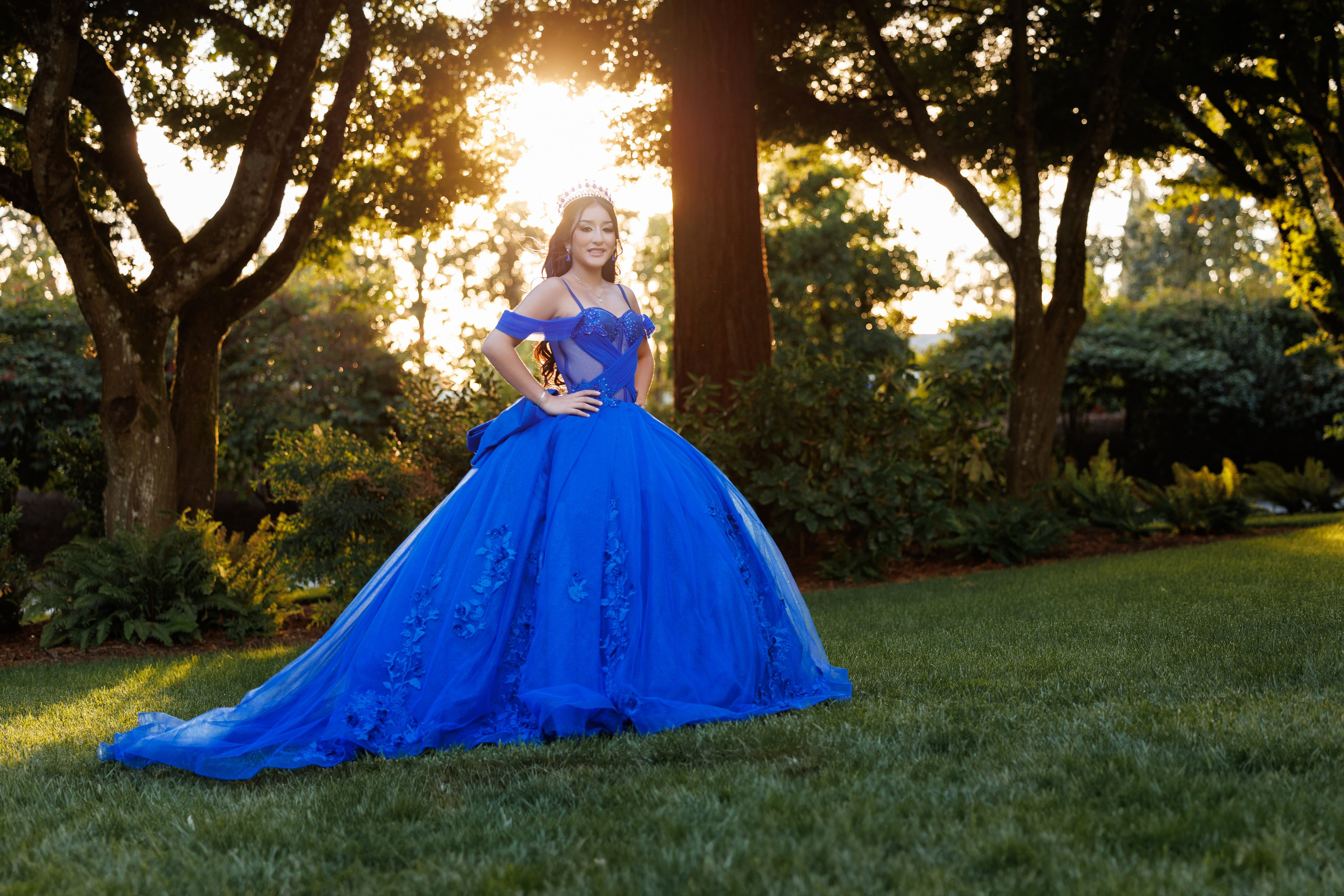 Marjorie XV. Hector Salazar Photography | Quinceanera, Wedding & Family Photographer in Oregon, and Washington
