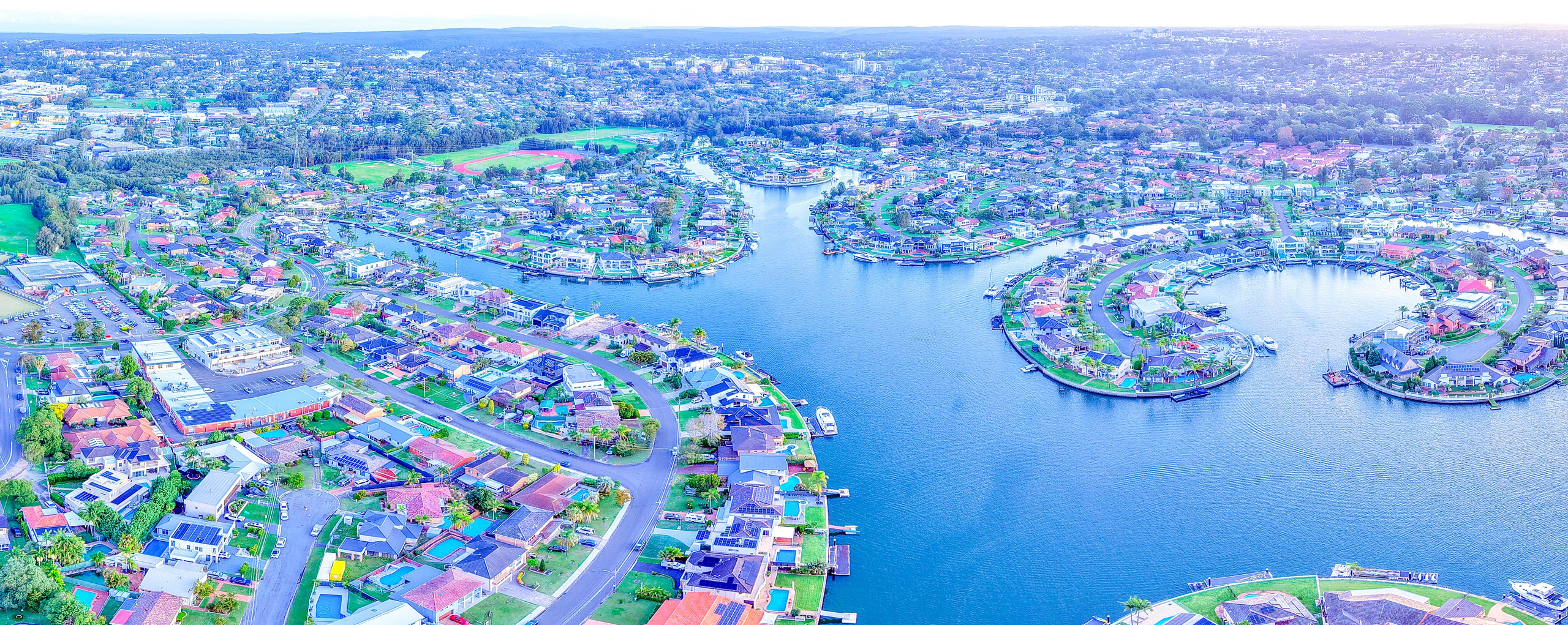 WallMuse. MHCreative is family-oriented photographer based in SYDNEY