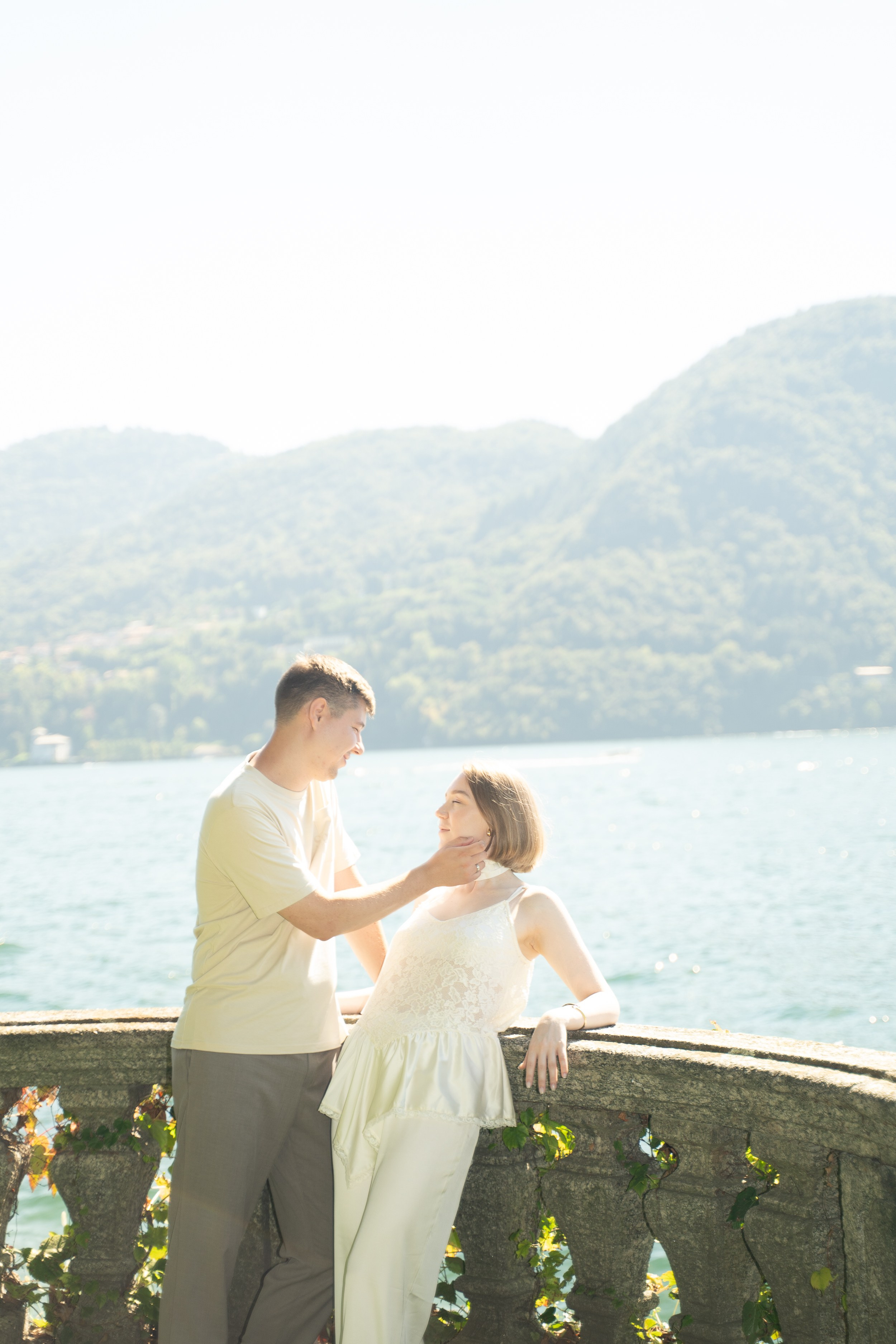 Love Story in Lake Como. Proposal Photographer in Lake Como