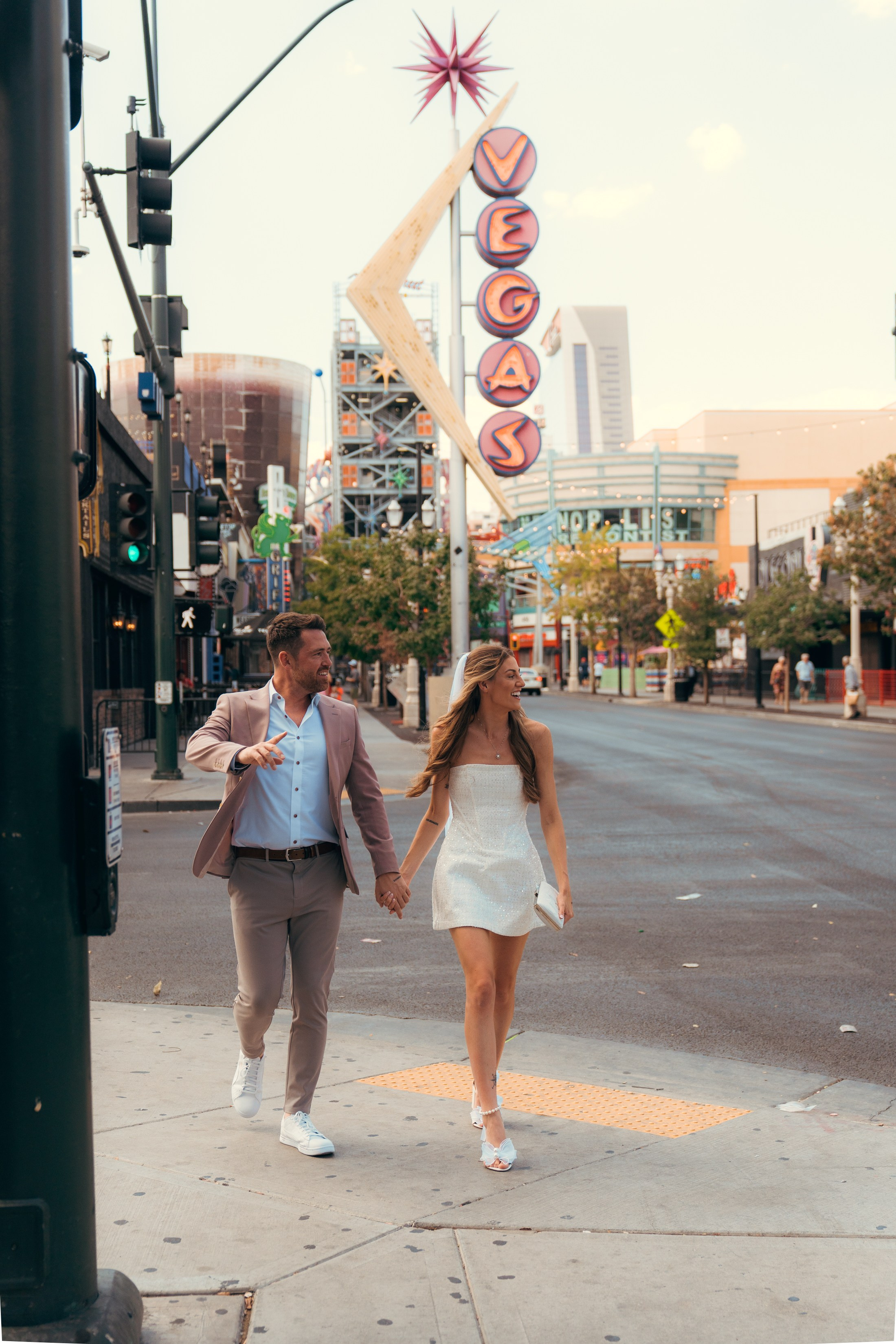 Chelsea&Craig. 9.3.24. Wedding & elopement photographer Viktoriya Kravtsov. Las Vegas