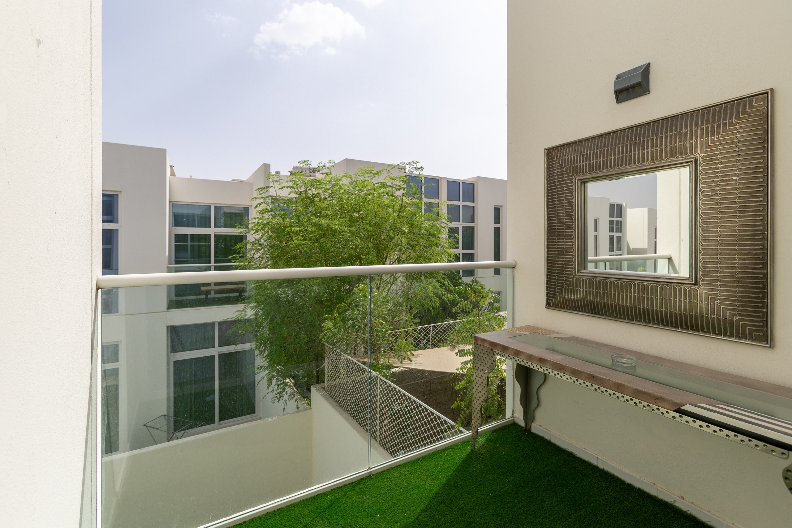 Pacifica Villa. Samy Mar Boy │Portrait, Automotive and Real Estate Photographer