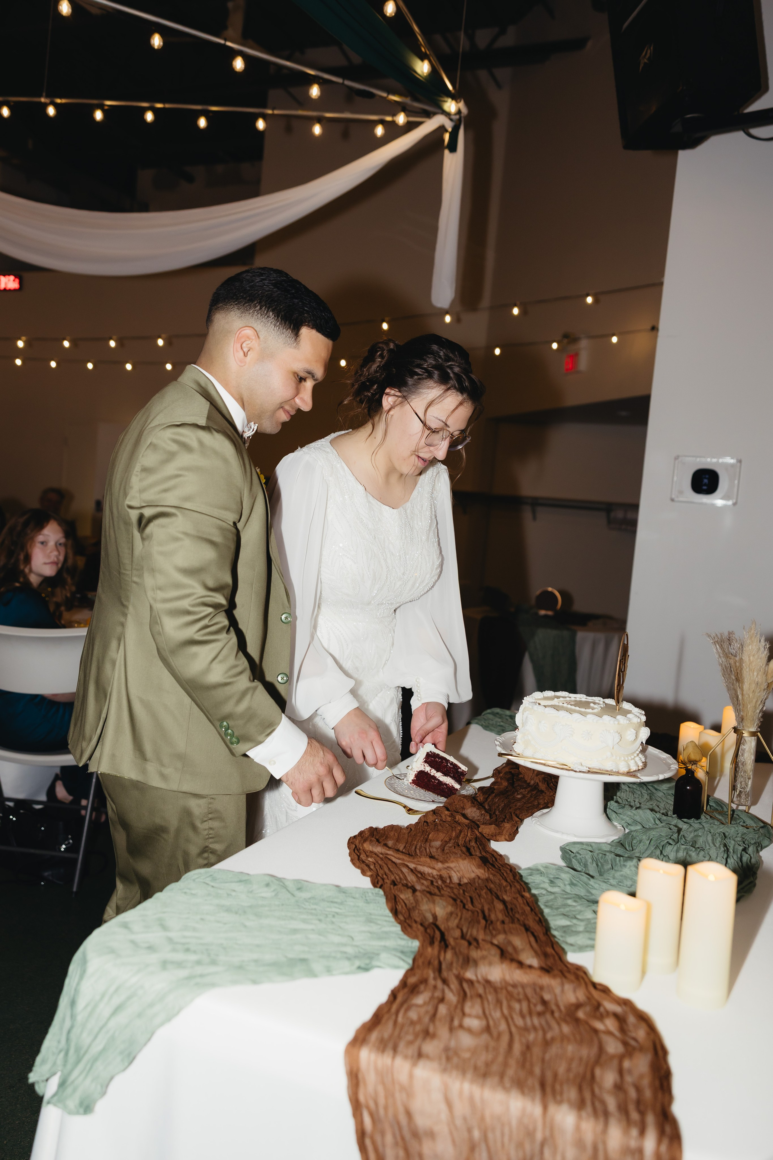 Intimate Church Wedding in Chicago — Wedding Photographer