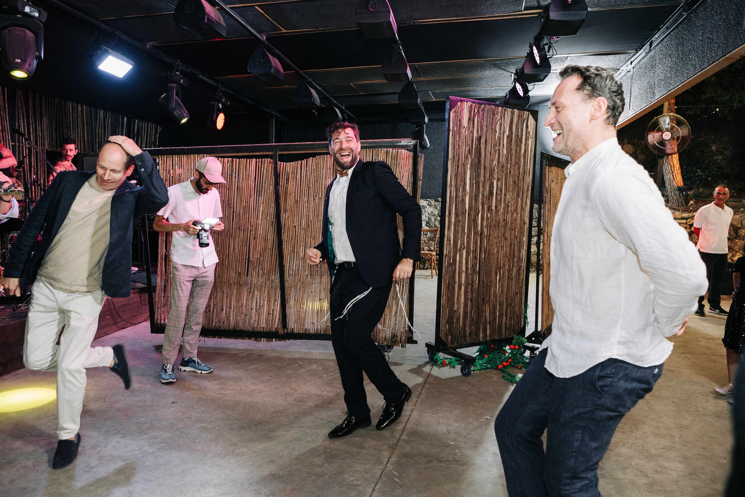 WEDDING OUT OF CITY. PHOTOGRAPHER IN ISRAEL