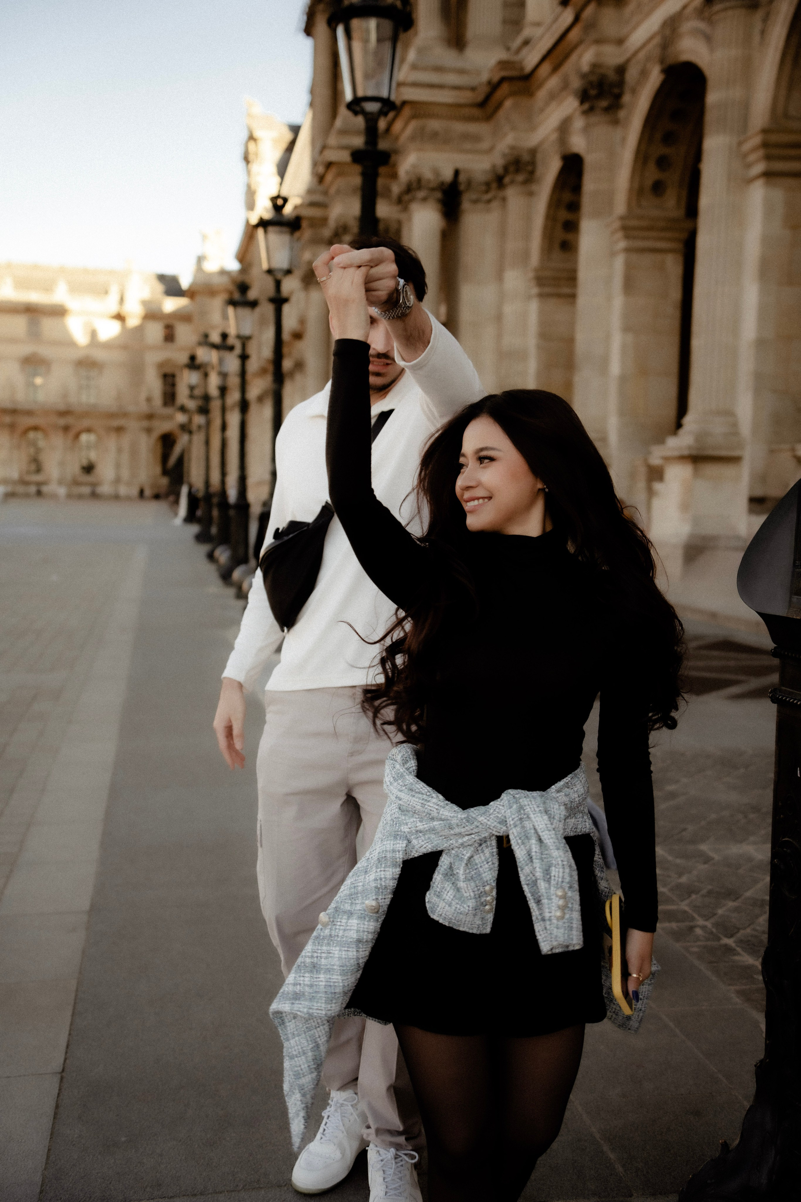 Love on Streets of Paris. Everwarm Photo and Video Studio