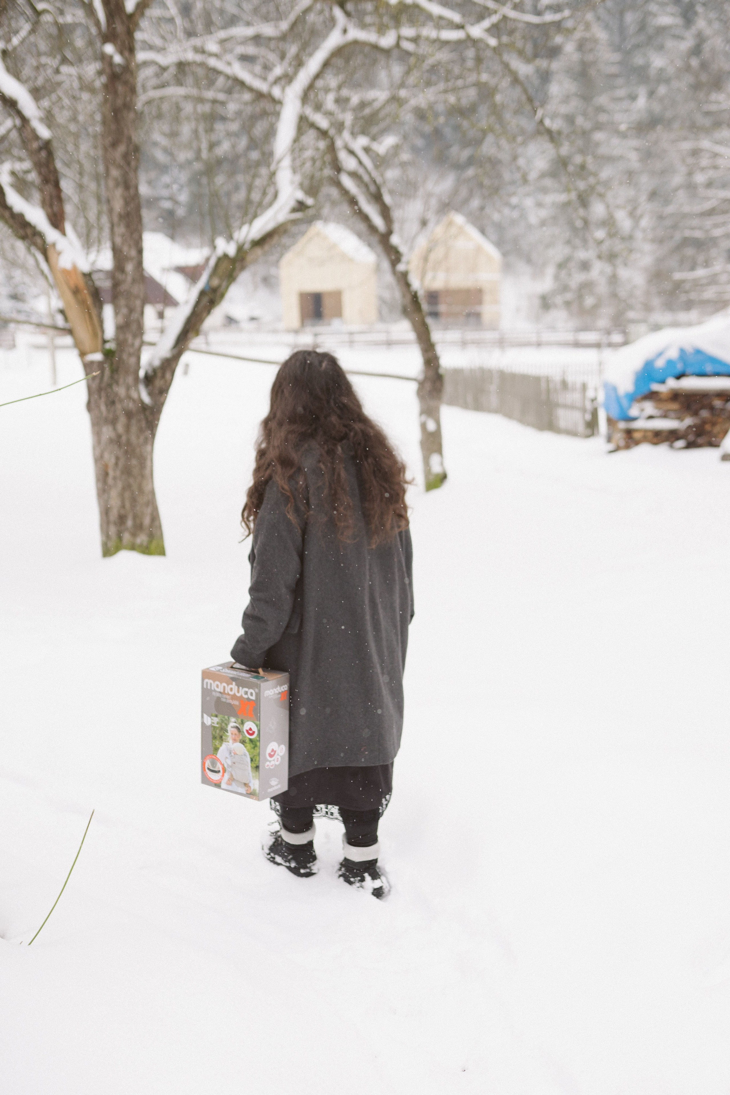 Review Manduca XT: Experiența mea de mamă | Mădălina Beda. Madalina Beda- Artist vizual, fotograf, doula la nastere, consultant babywearing Brasov si in toata tara