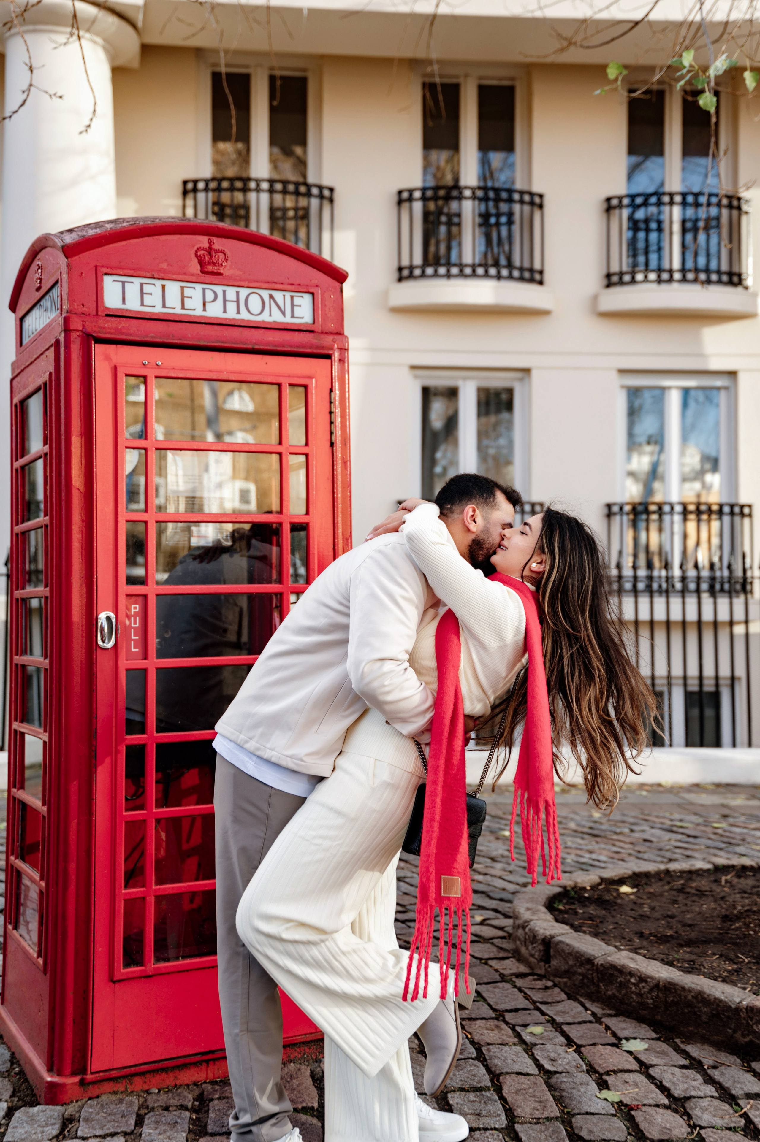 Tower Bridge Mahmood&Yalo. FAMILY AND WEDDING PHOTOGRAPHER IN LONDON MARINA RIVA