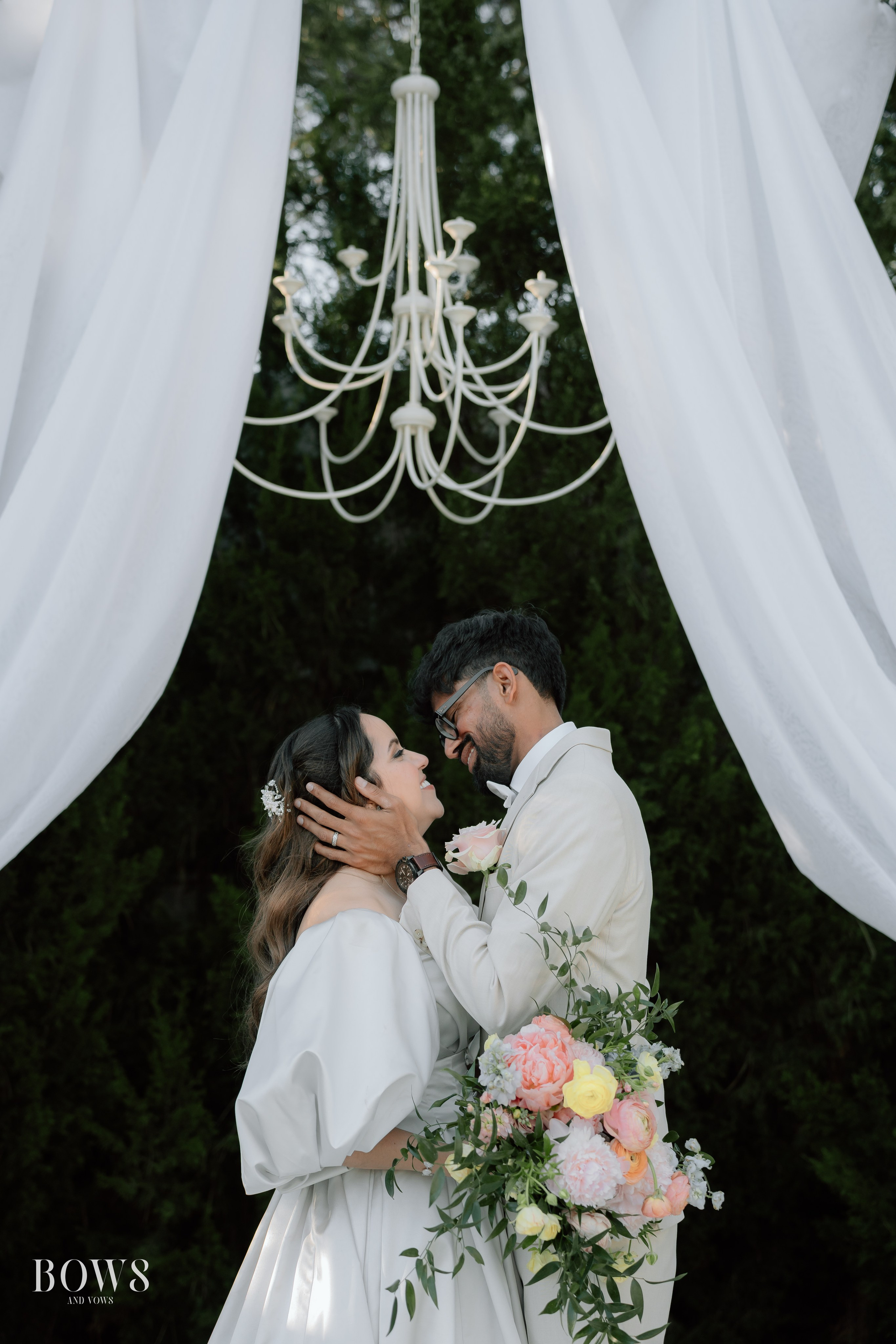 ARAVIND & MARISSA. WEDDING PHOTO COLOR GRADING