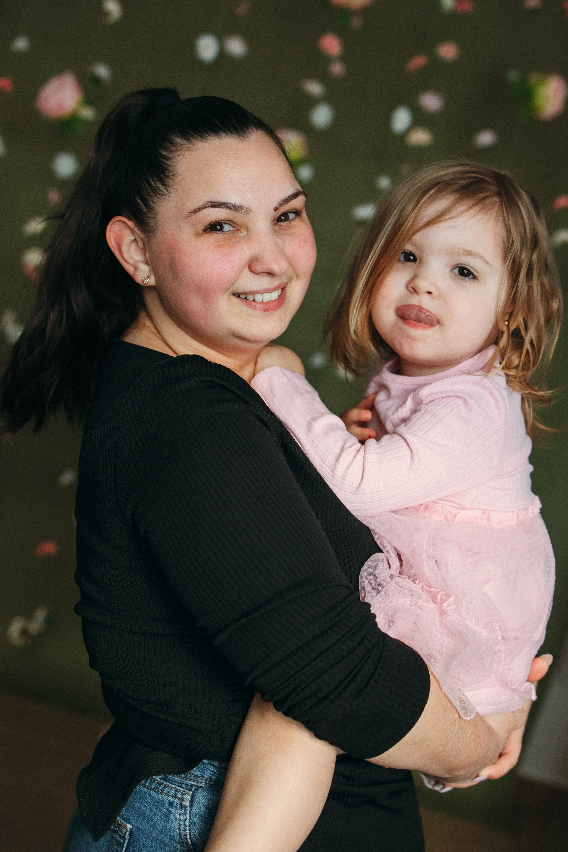 Mini ședință foto " Mommy and Me”. Fotograf de familie în Oradea Katsiaryna Ciortan