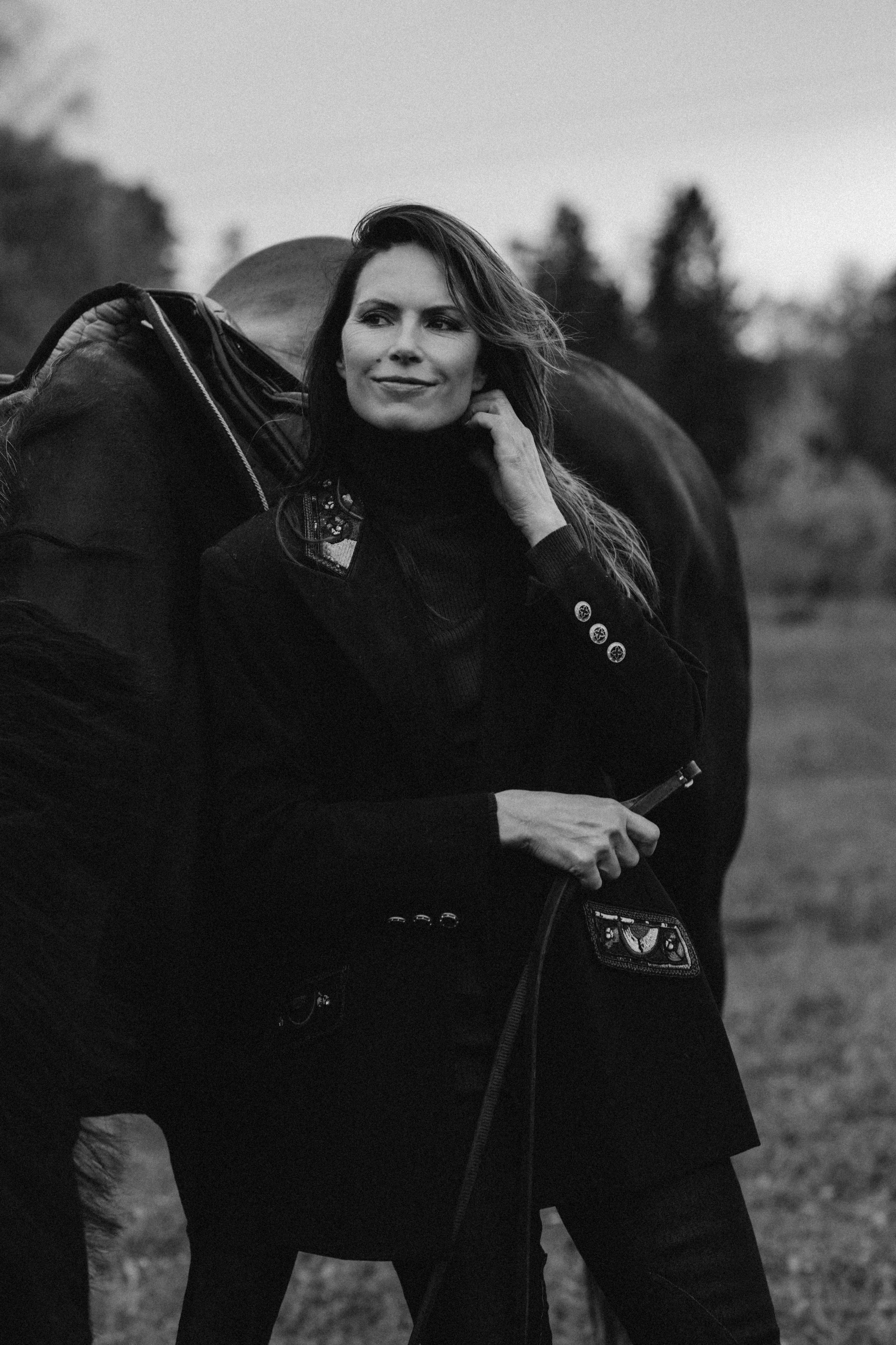 Susanna Hyypiä. Wedding and portrait photographer in Helsinki Vickan O