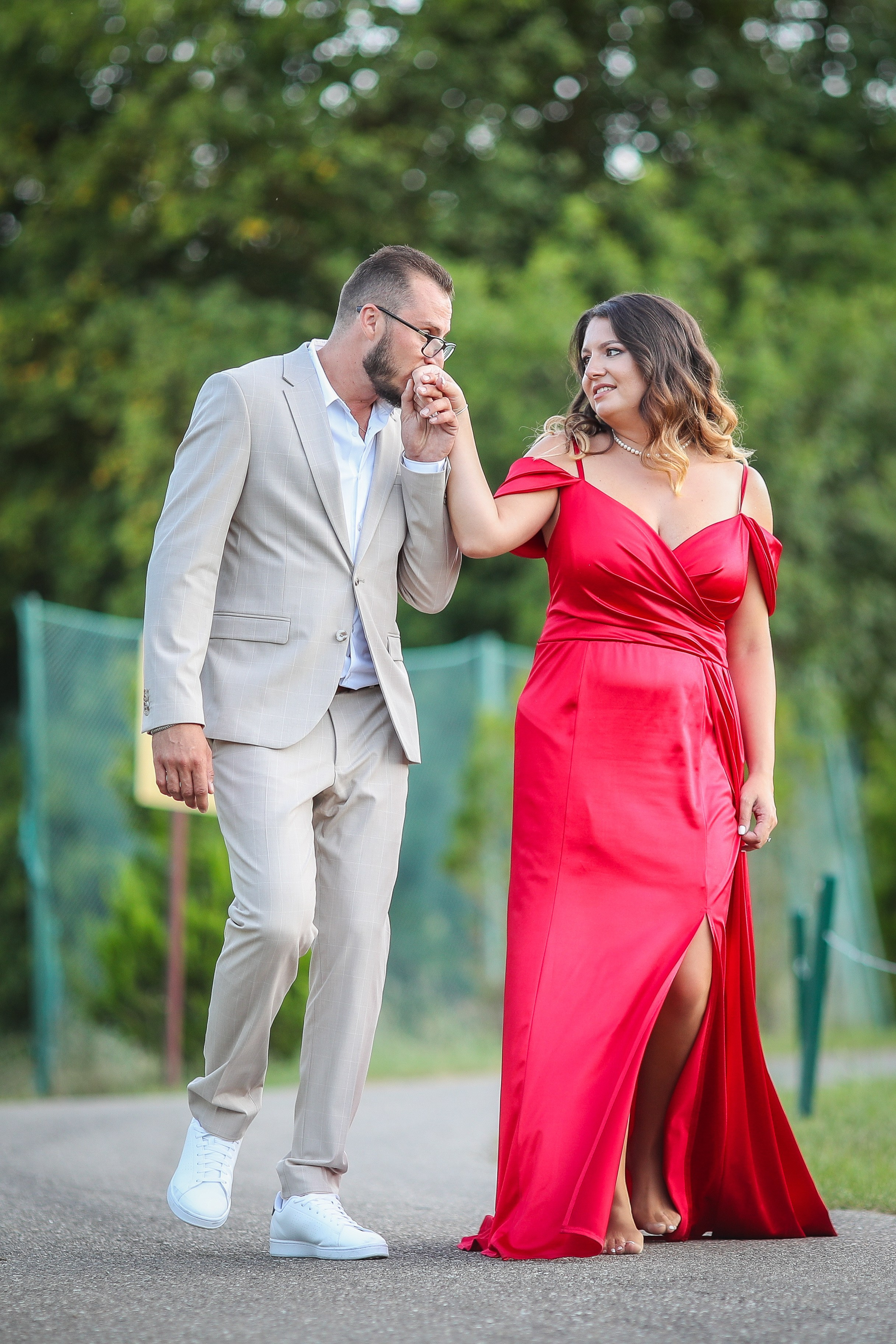 Nunta Anastasiei și a lui Ionuț de la SunGarden Cluj-Napoca a fost o “nunta de vis”. Rares Bucur is a professional wedding photographer based in Cluj-Napoca, Romania, specializing in wedding photography