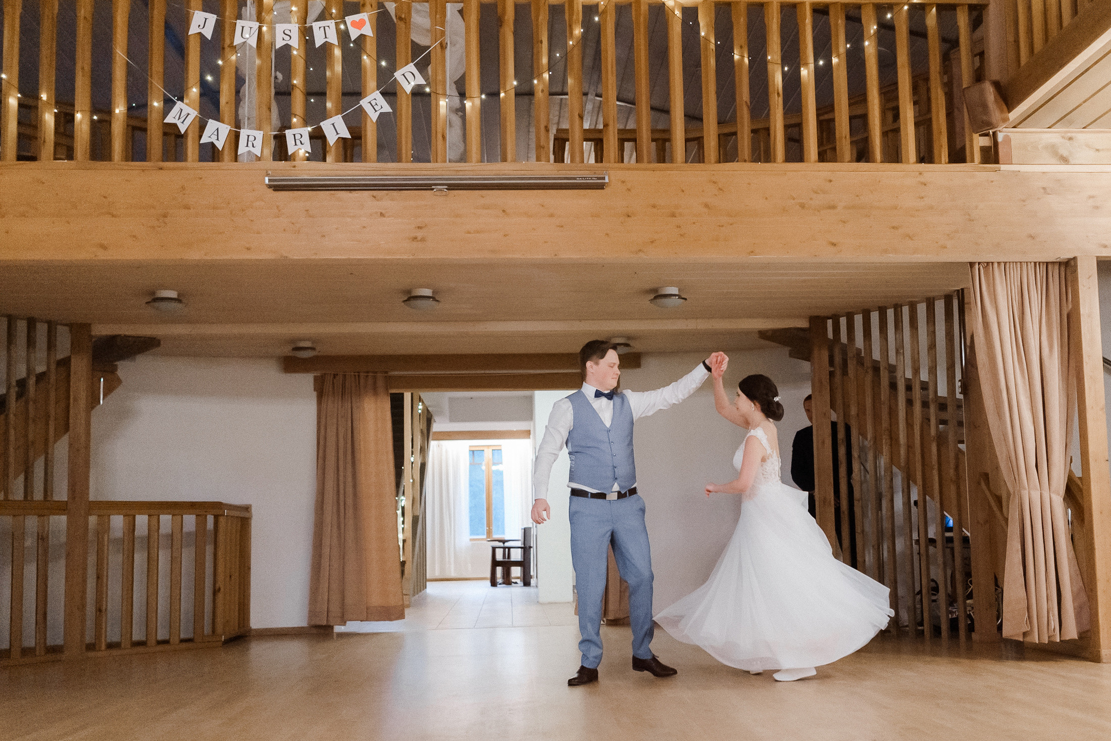 Salla&Antti, hääkuvaus Martin kirkko ja Juhlakartano Kappelinranta