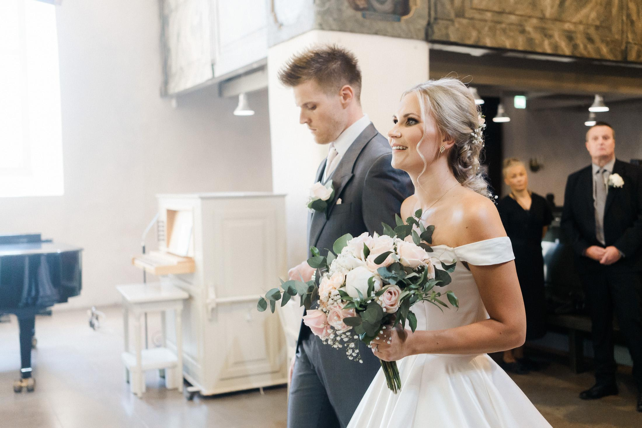 Hääkuvaaja Porvoossa | Unohtumattomat Hetket Hotelli Runosta Tanssisaarelle