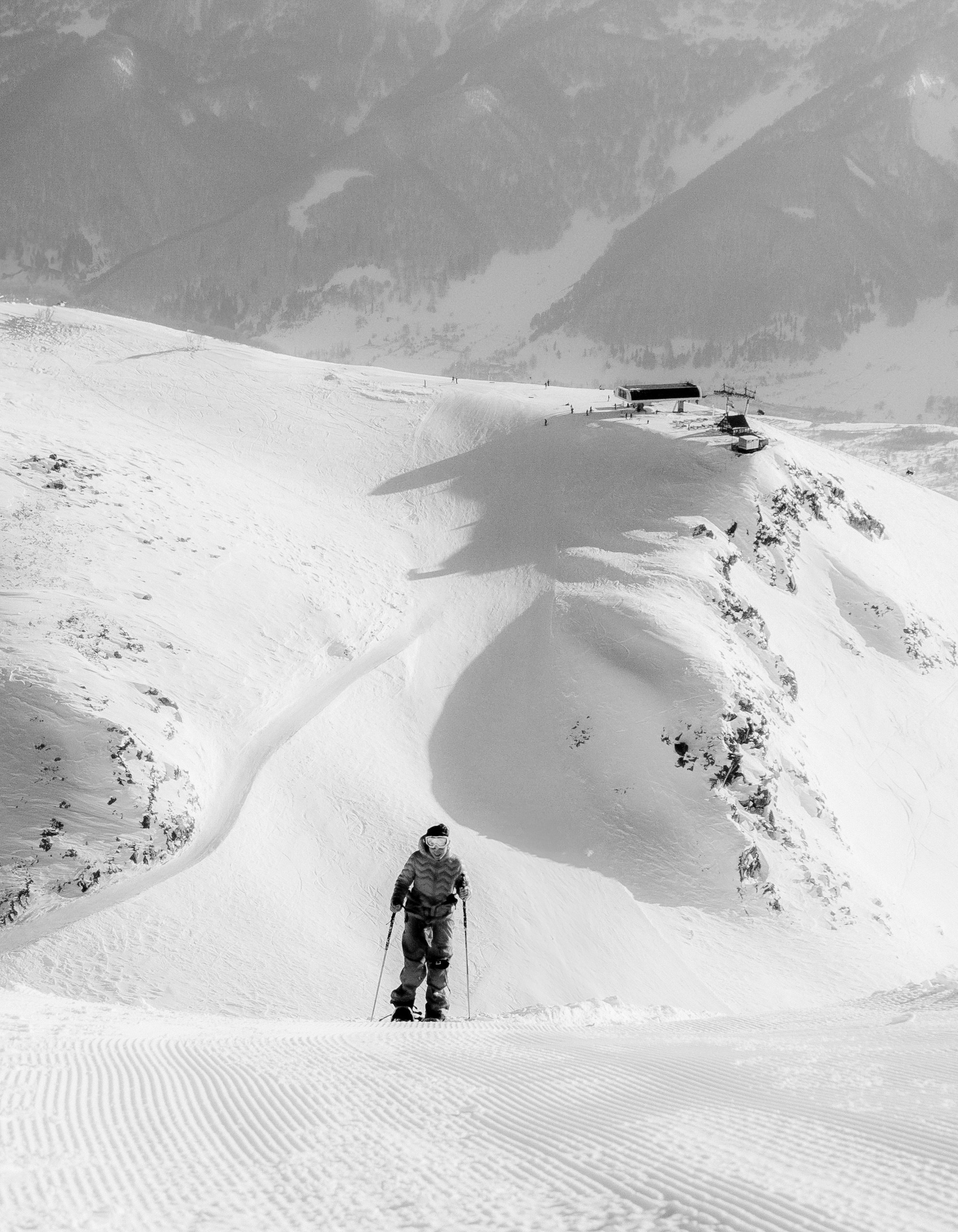 Mountain Photo Walks in Georgia — Kazbegi & Gudauri. Mountain Photographer in Georgia | Kazbegi & Gudauri Photo Experiences